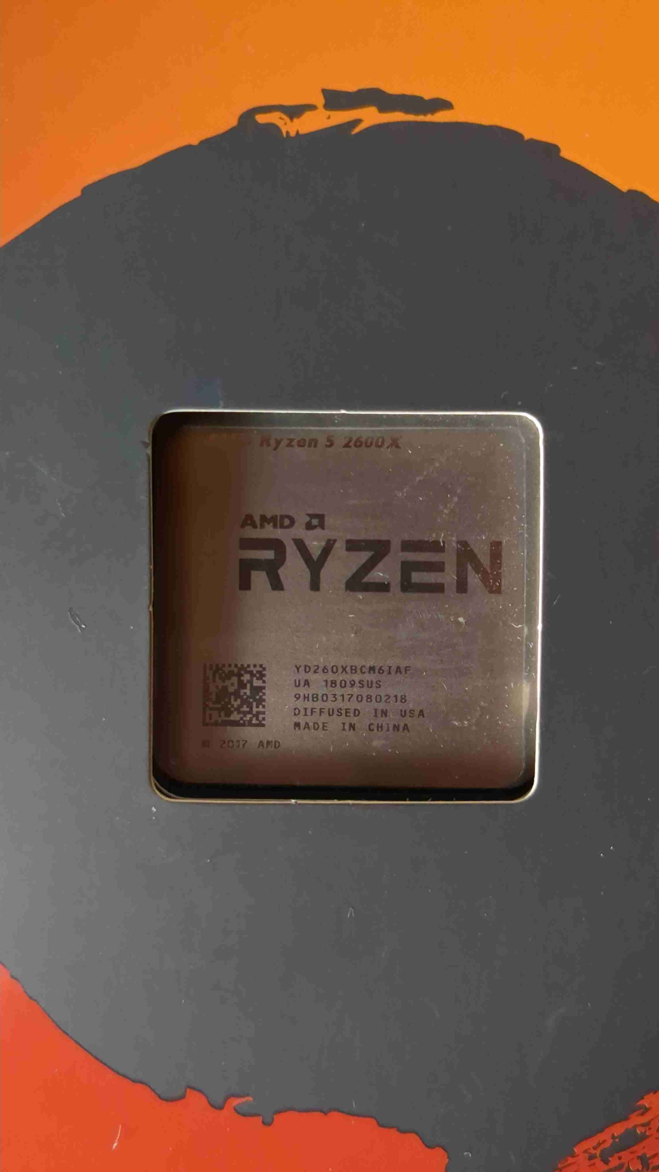 Procesador AMD Ryzen 5 2600X - miniatura 1