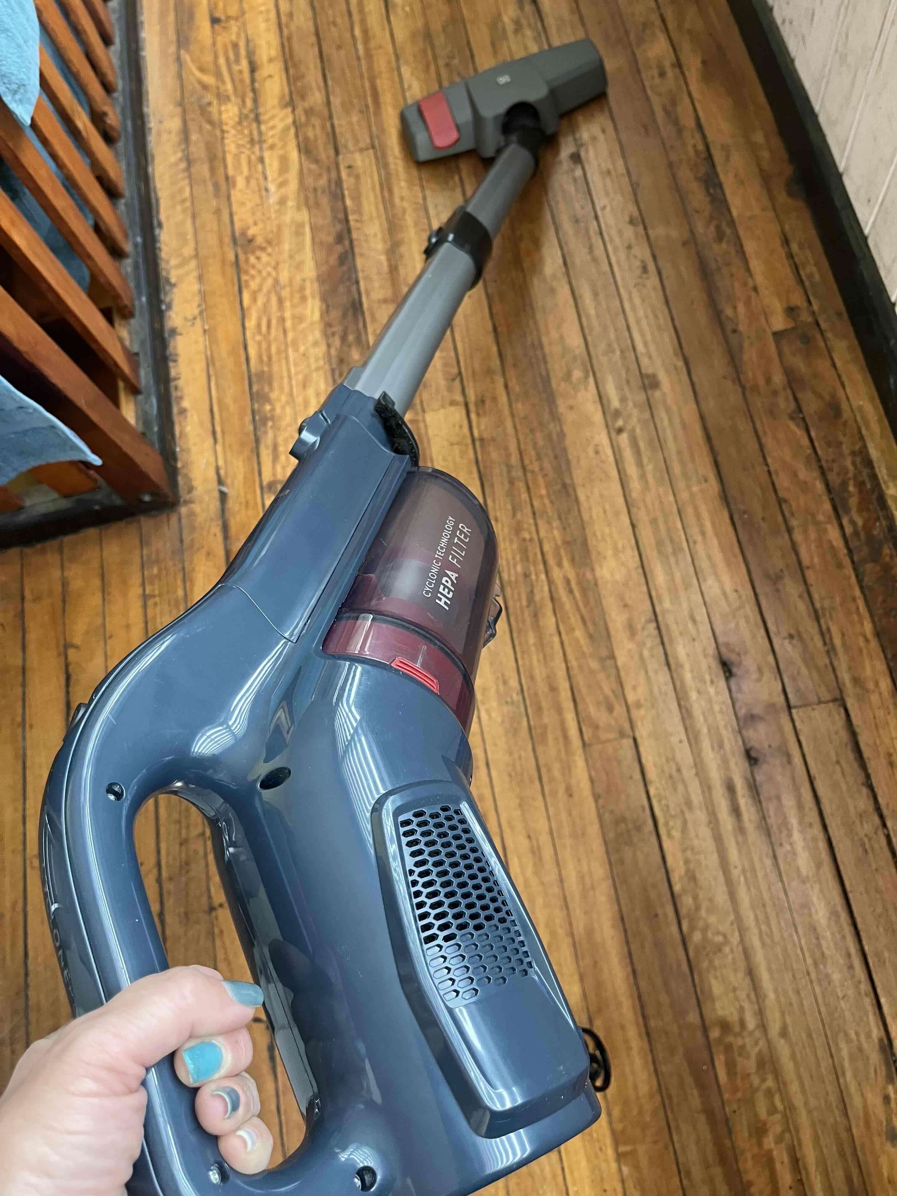 Aspiradora vertical Electrolux - miniatura 4