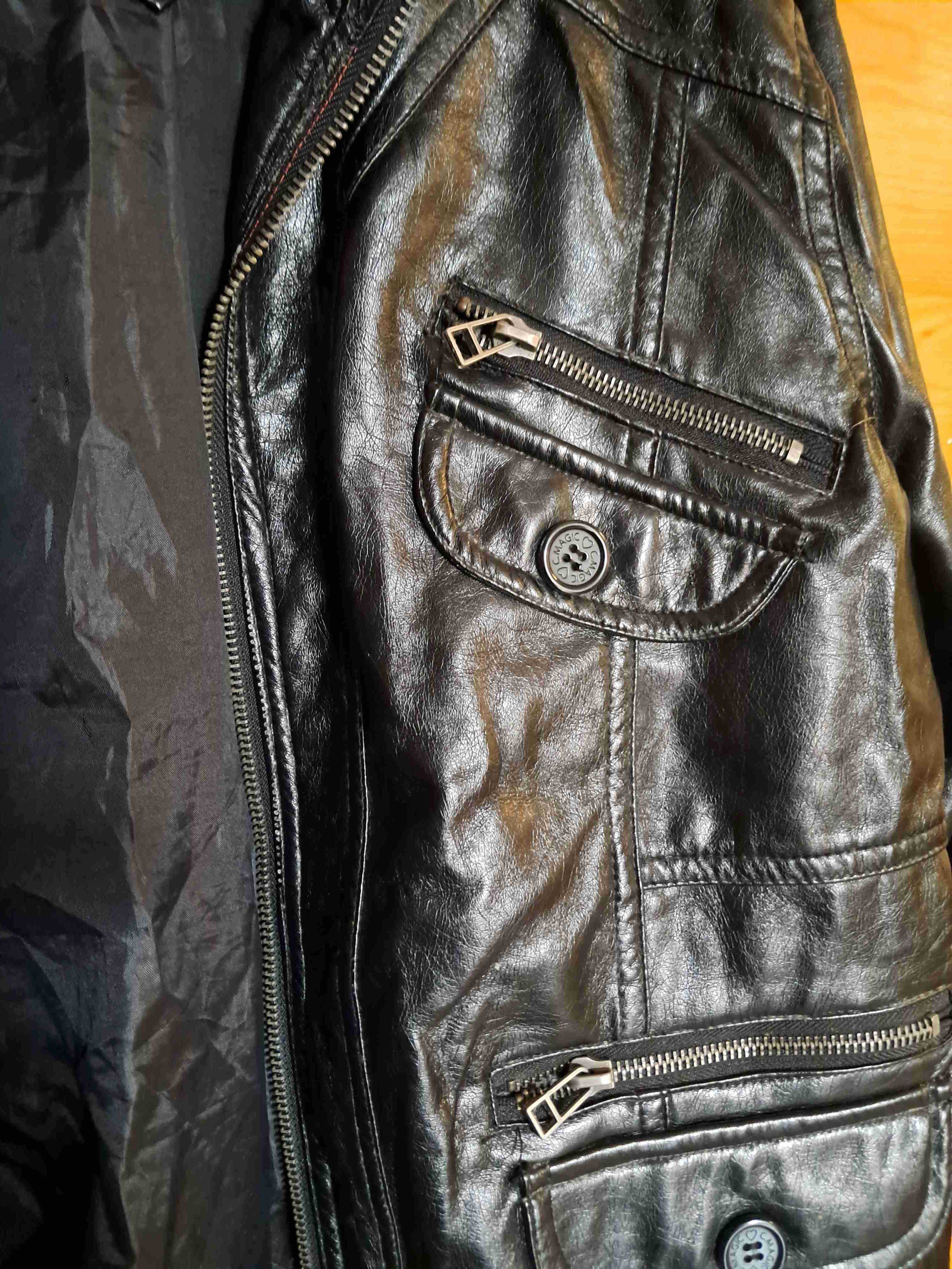 Chaqueta de cuero negra - miniatura 3