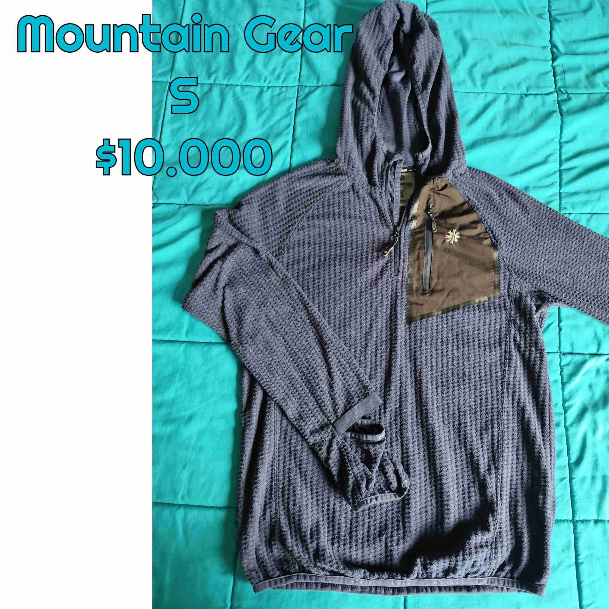 Polerón de montaña azul