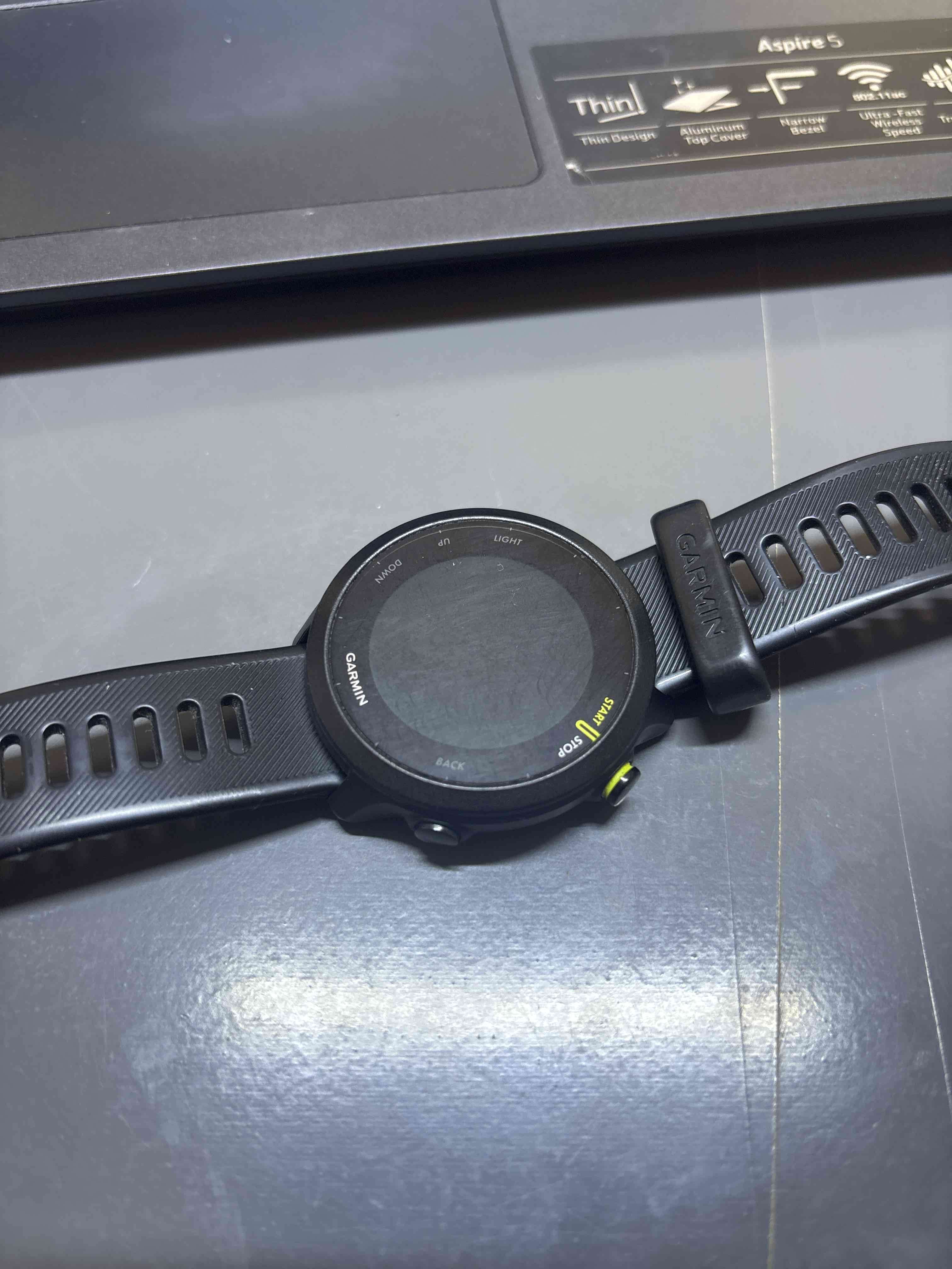 Reloj deportivo Garmin negro FR 55 - miniatura 3