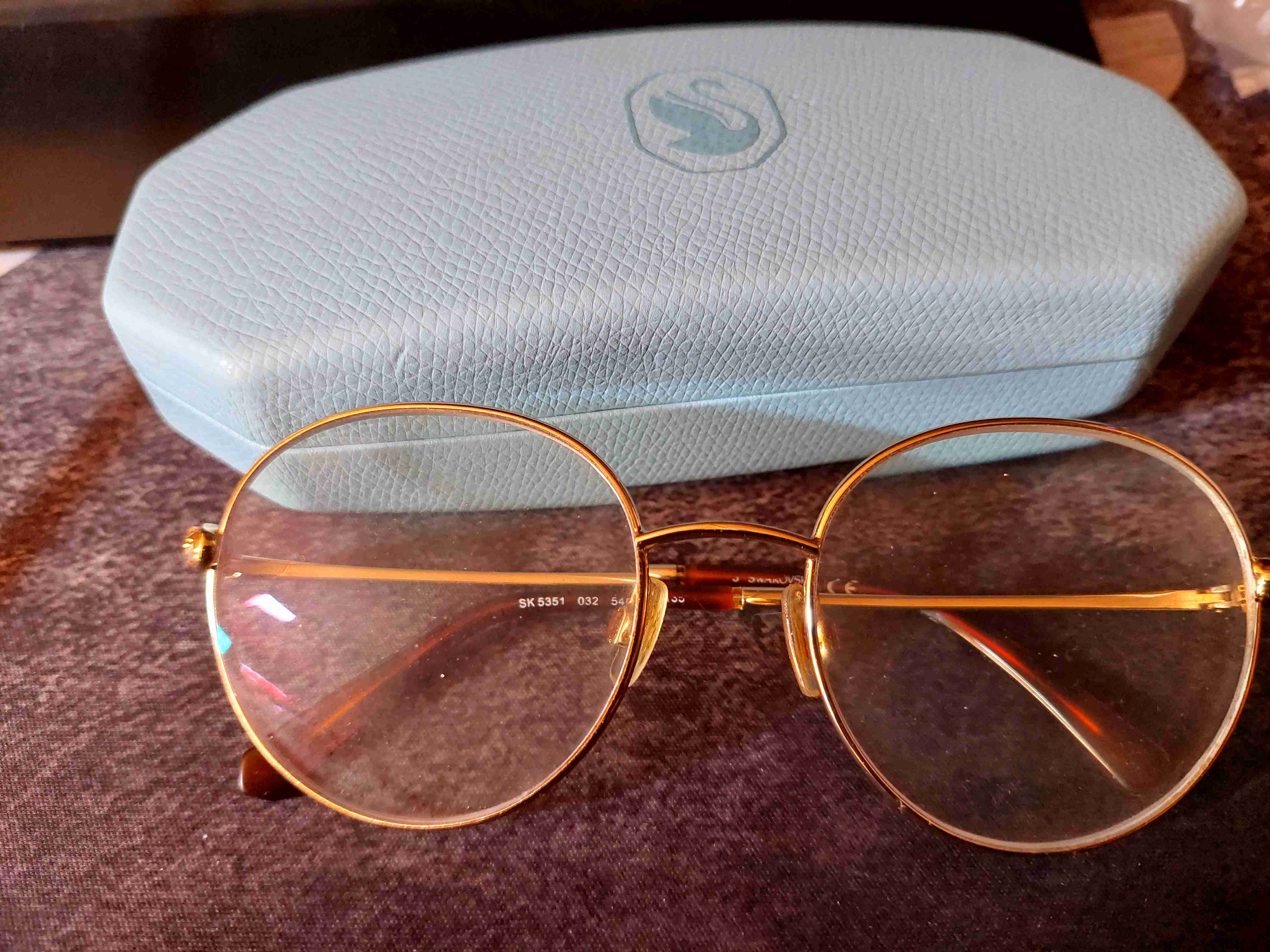 Gafas con marco dorado Swarovski - miniatura 3