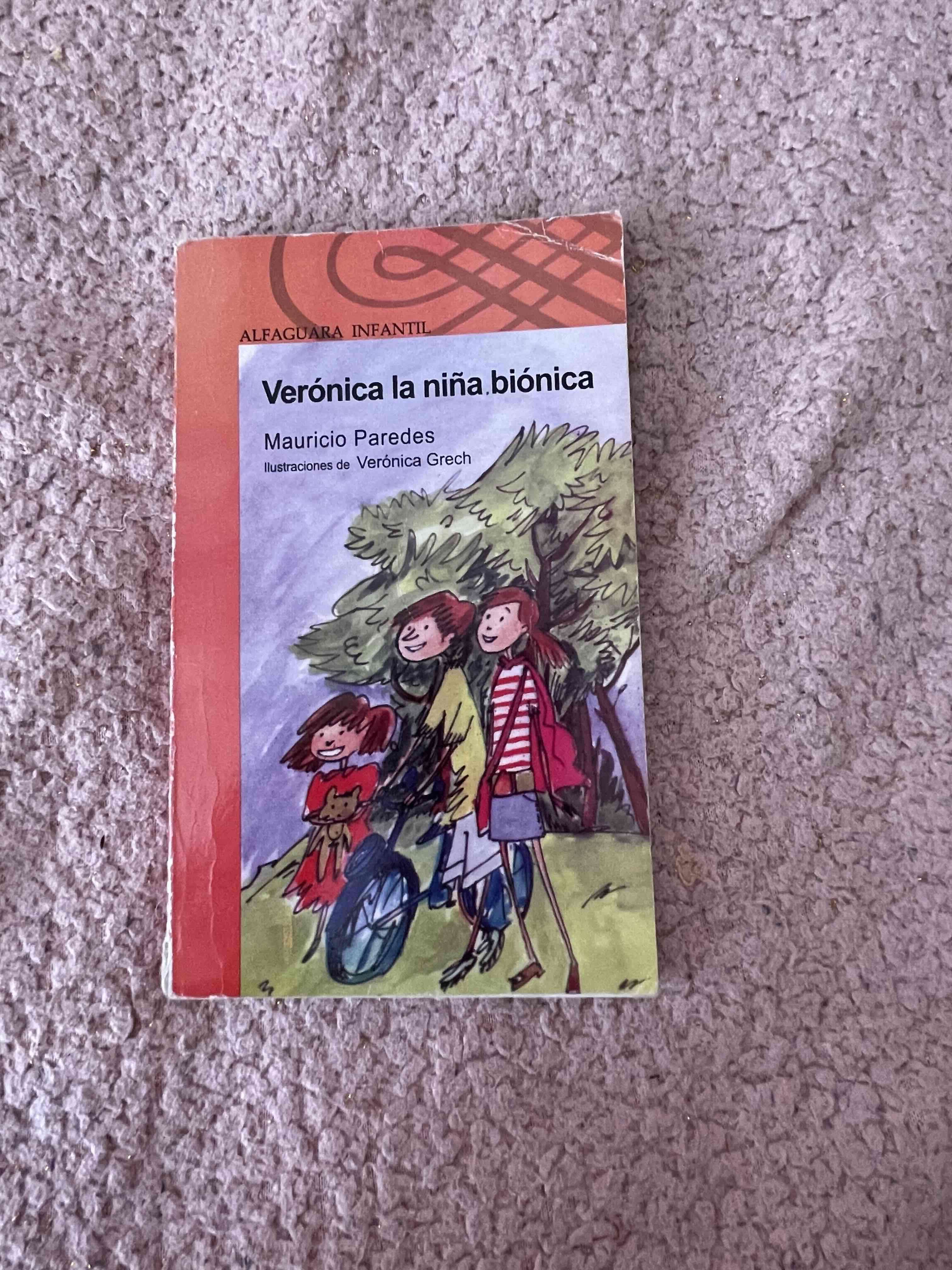 Libro 'Verónica la niña biónica' - miniatura 1