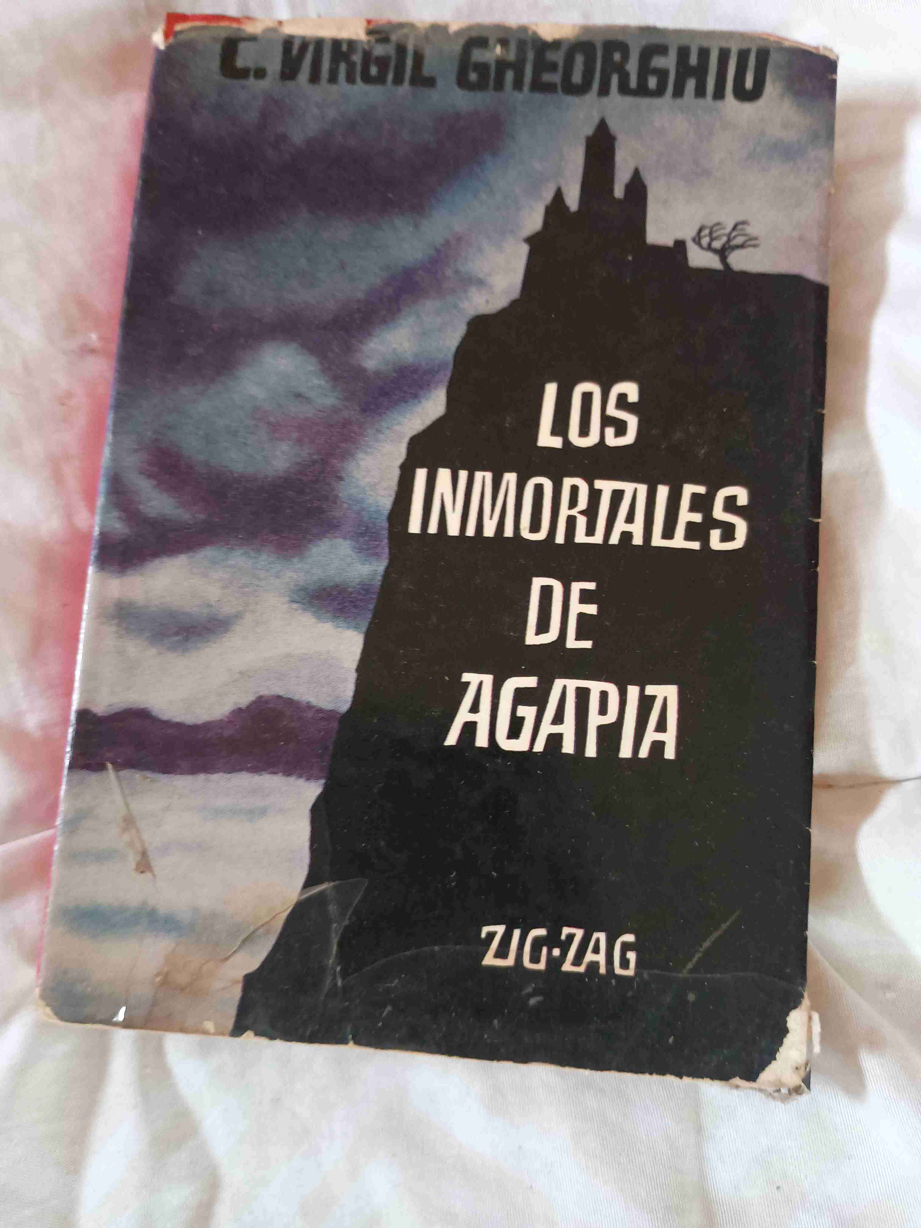 Libro 'Los Inmortales de Agapia'