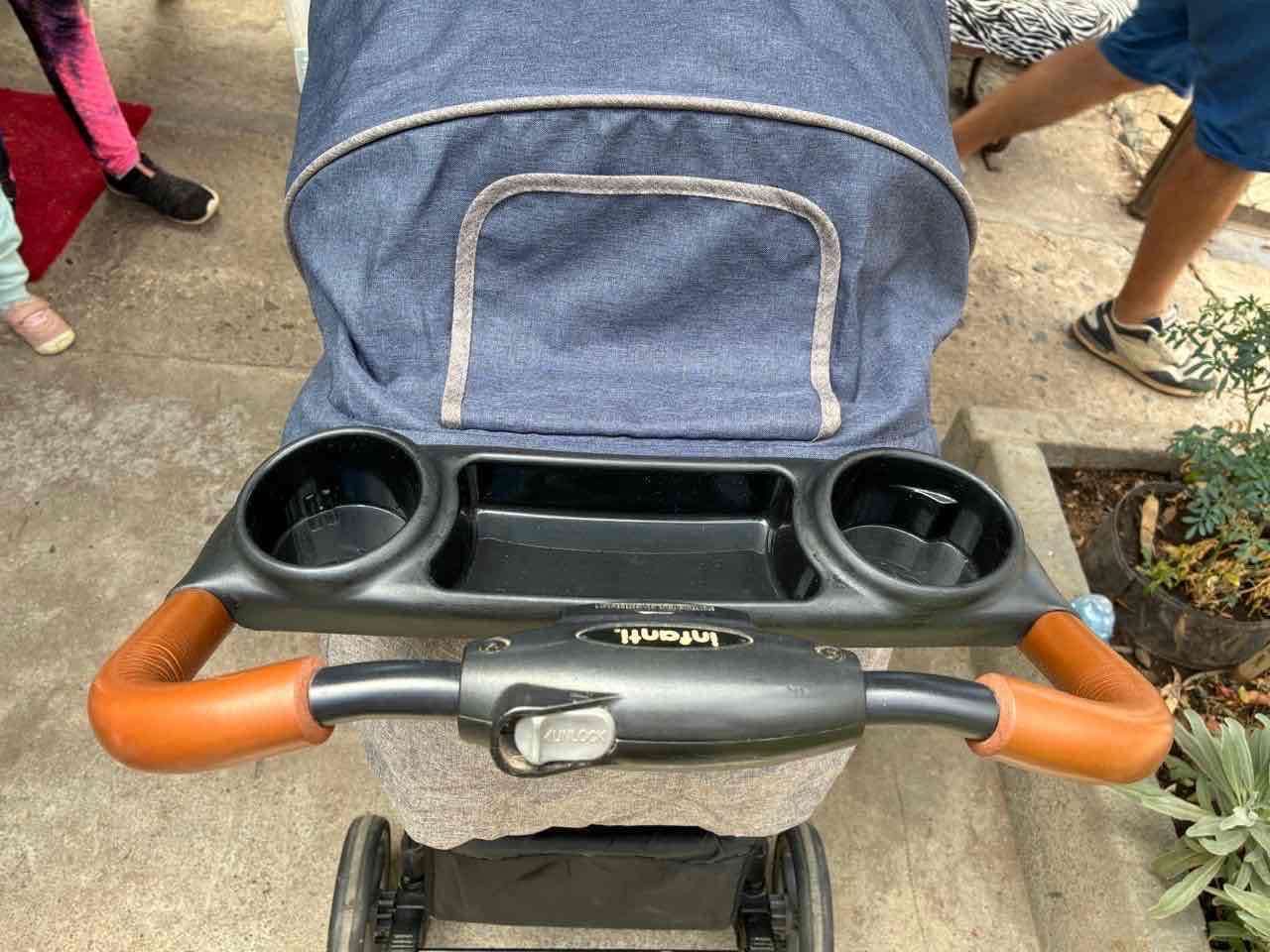 Coche de bebe Infanti con todos sus accesorios - miniatura 4