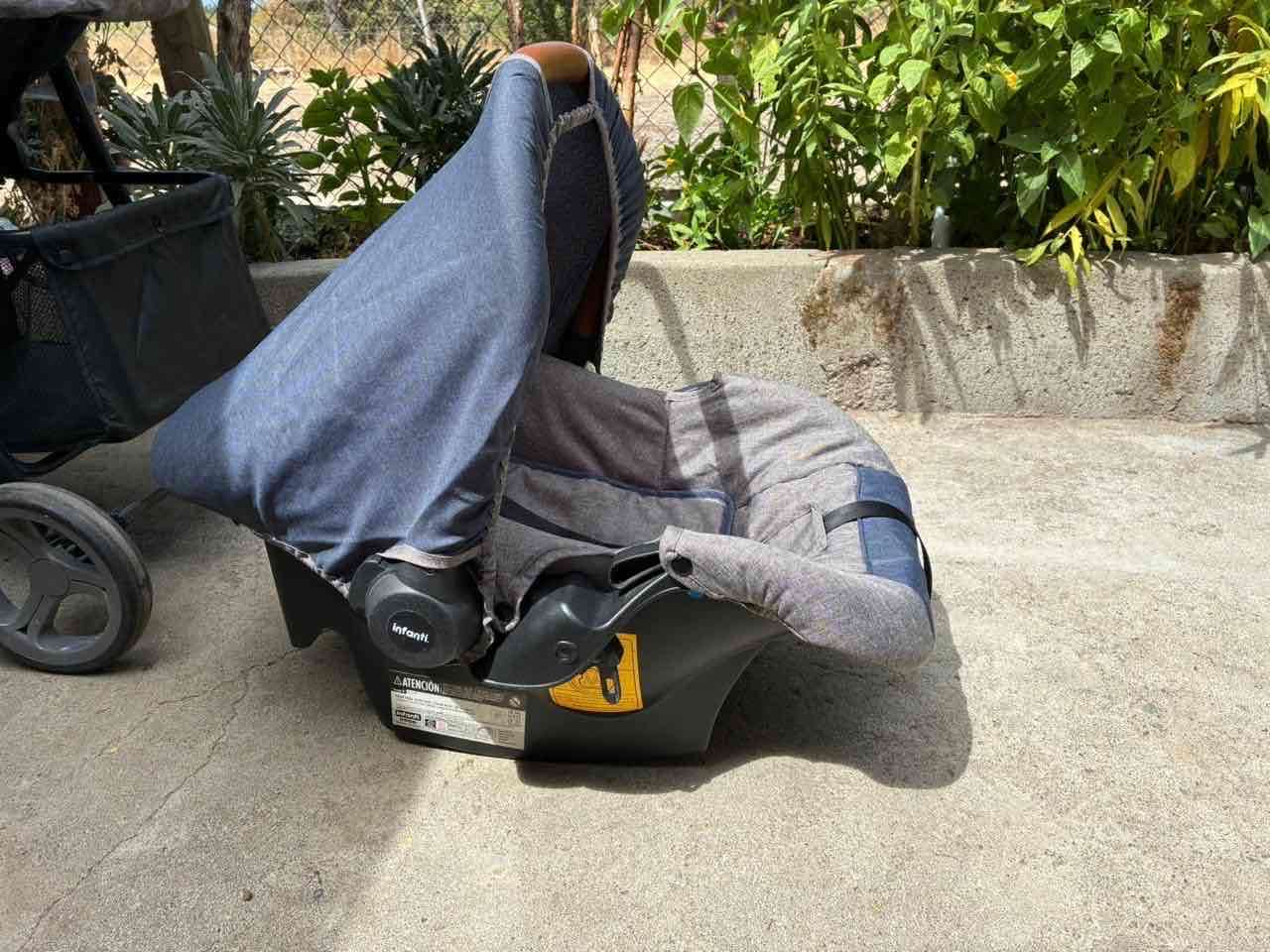 Coche de bebe Infanti con todos sus accesorios - miniatura 5