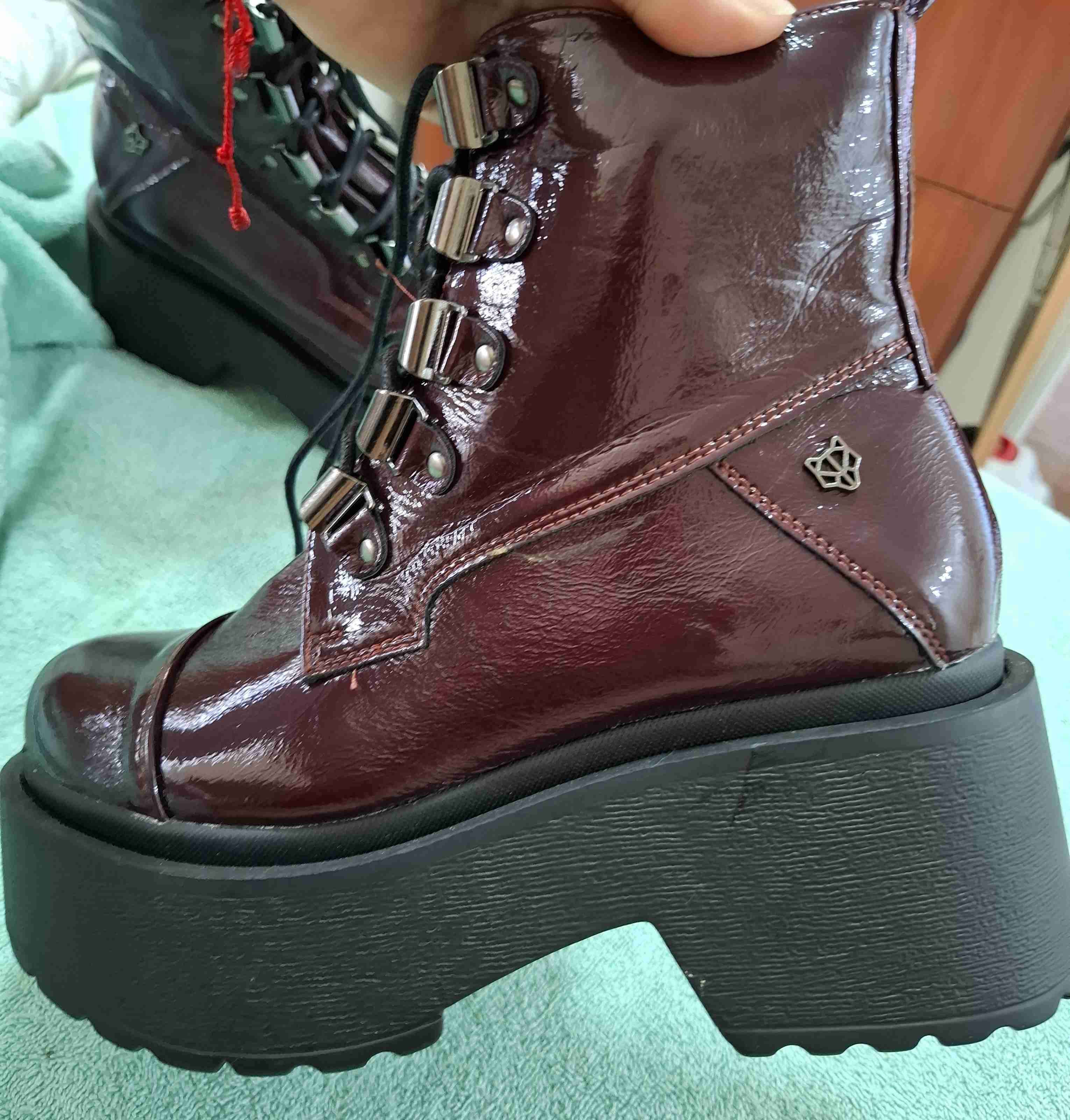 Botín Burdeo Mujer  marca  Gotta - miniatura 6