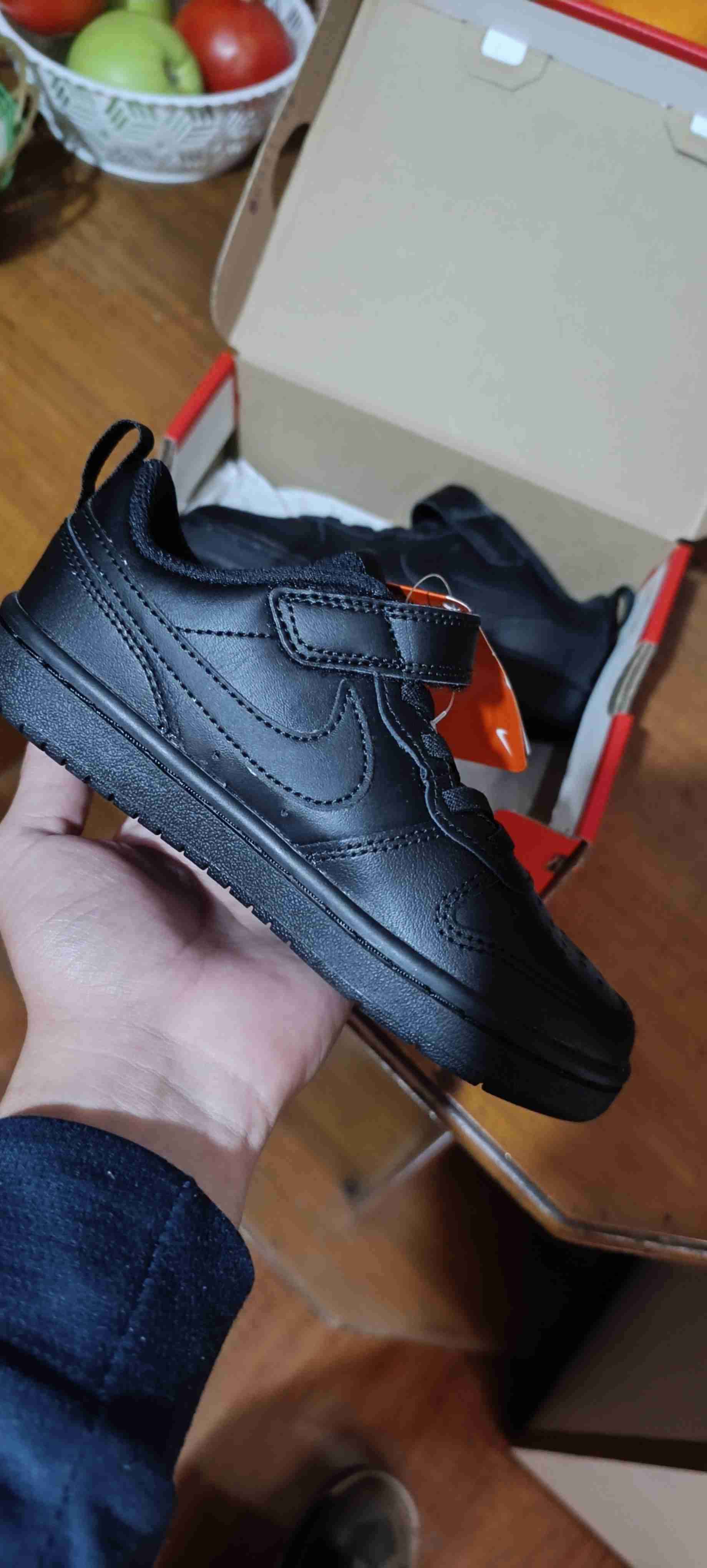 Zapatillas Nike negras para niños - miniatura 1