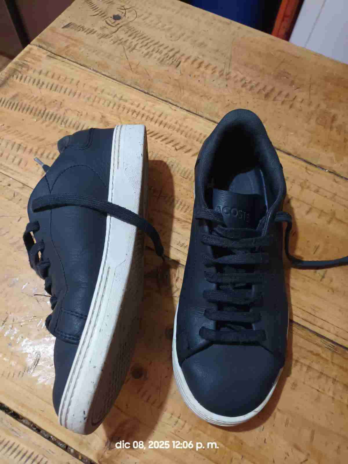 Zapatillas negras Lacoste - miniatura 3