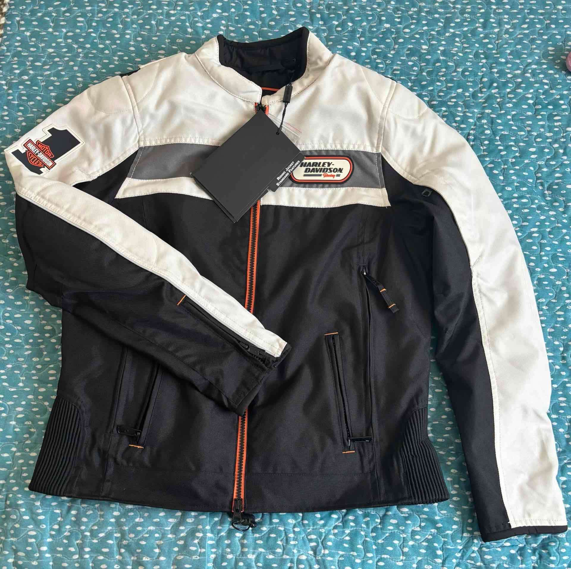 Chaqueta Harley Davidson negra y blanca - miniatura 1