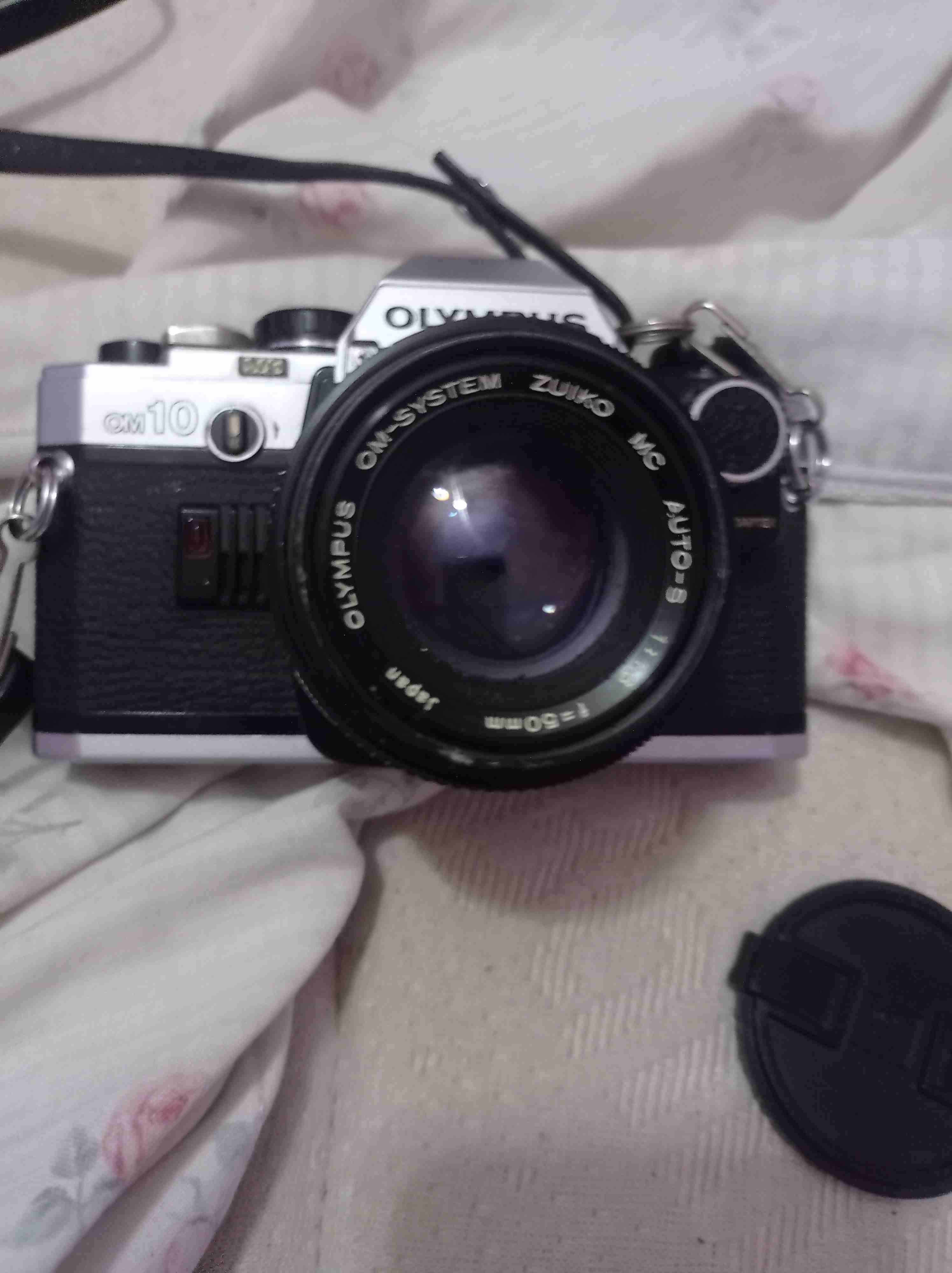 Cámara Olympus OM10 analógica