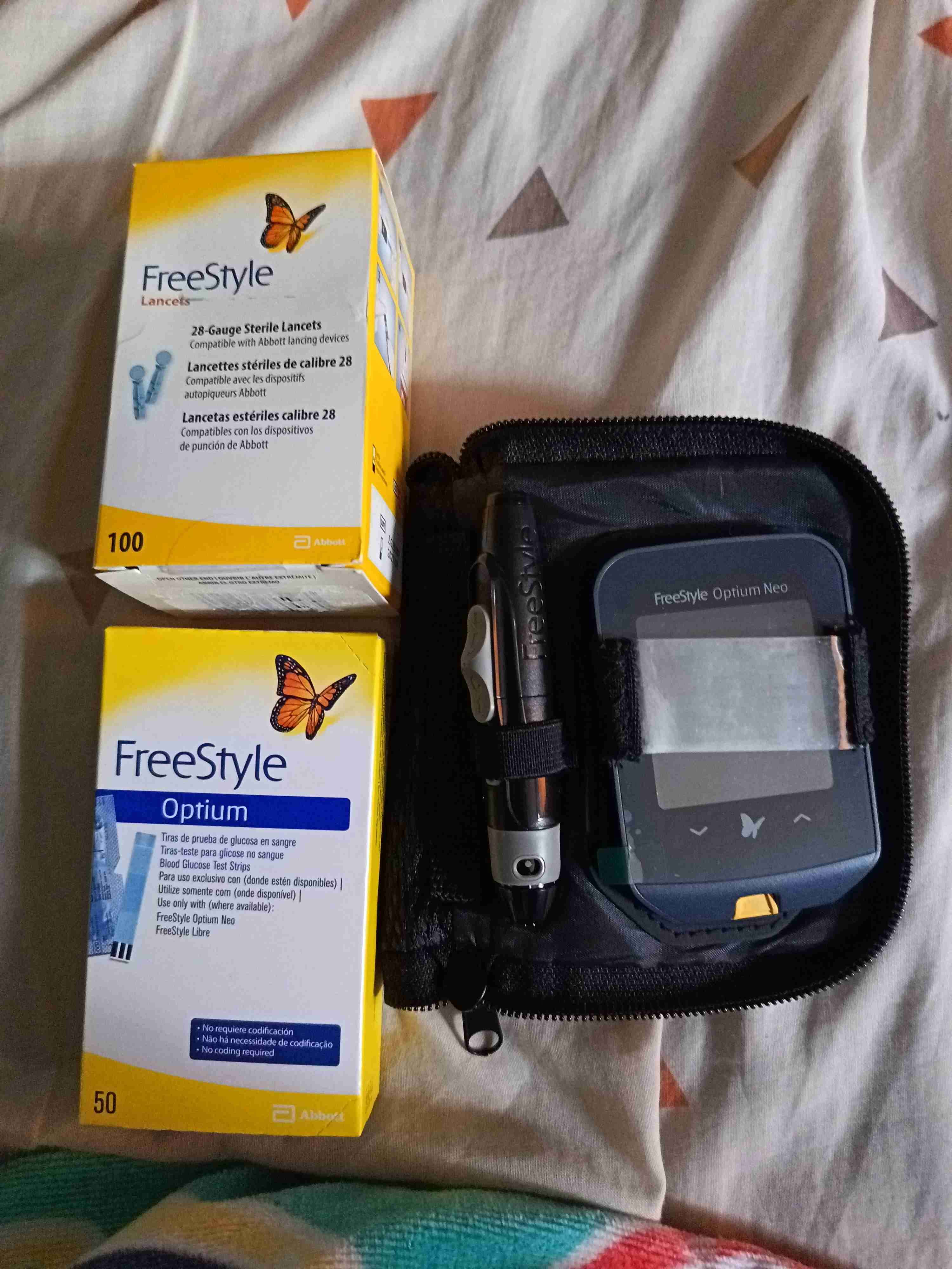 Medidor de glucosa FreeStyle Optium Neo - miniatura 2