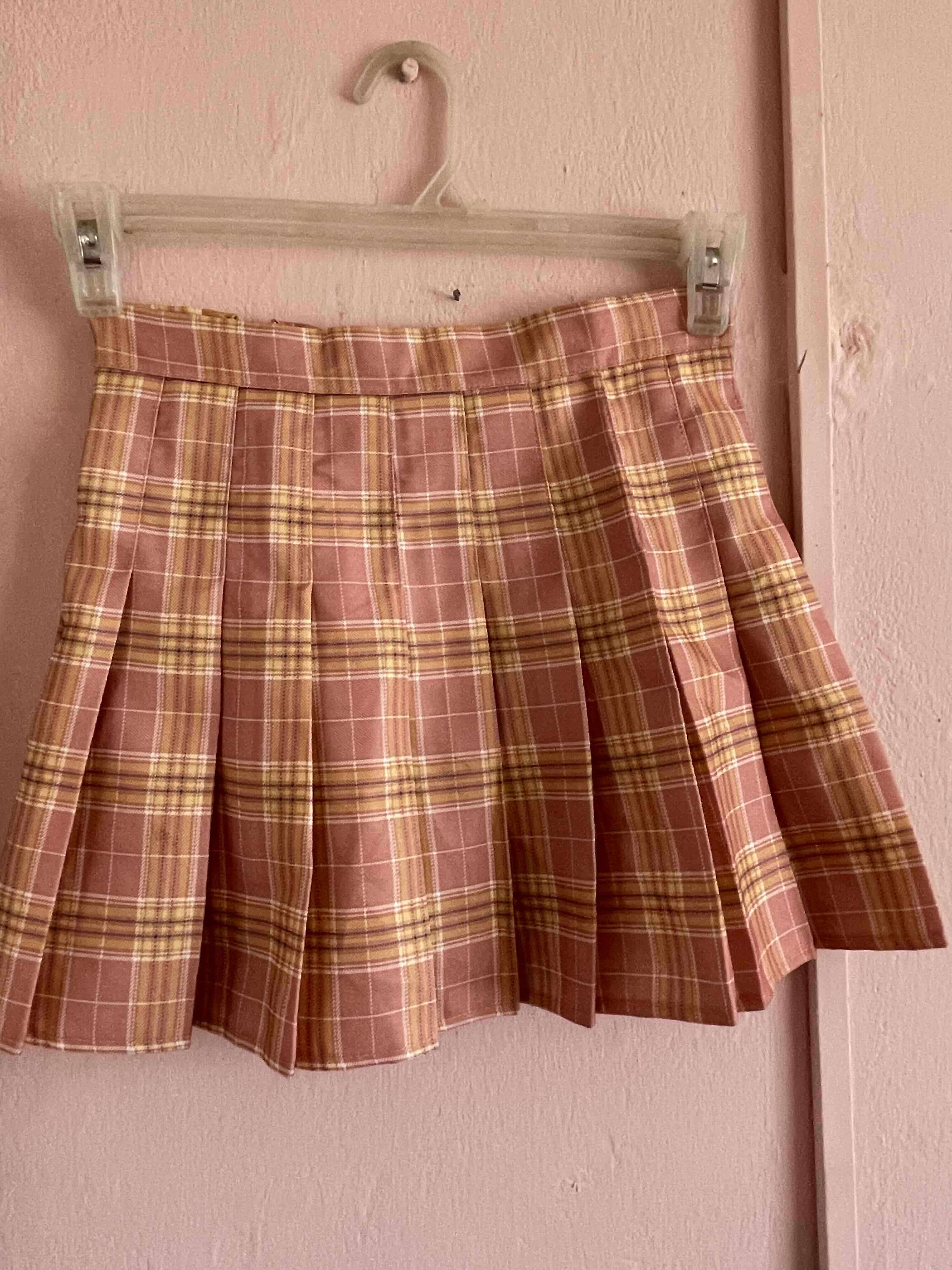 Falda corta de cuadros rosados - miniatura 2