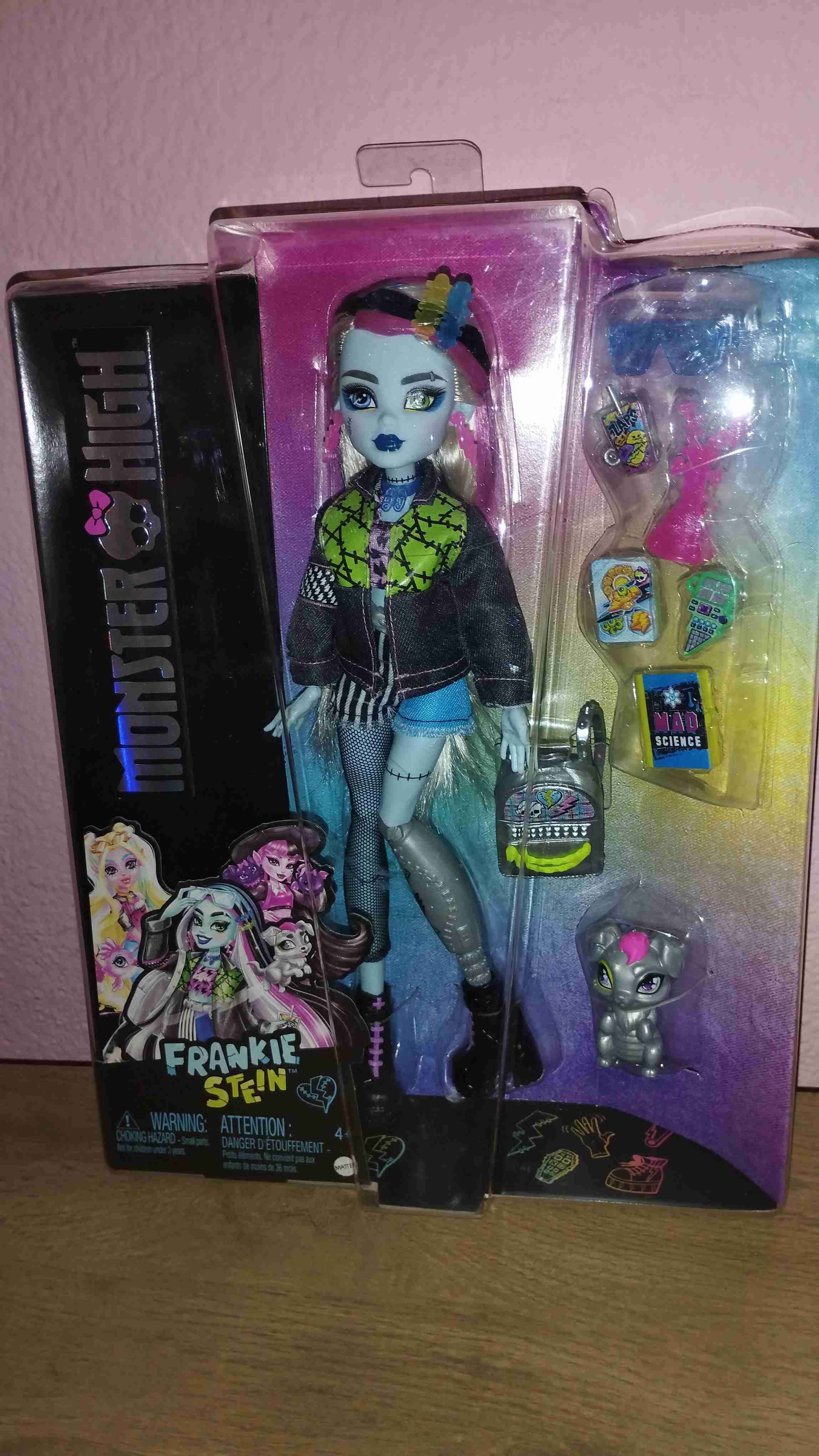 Muñeca Frankie Stein Monster High - miniatura 2