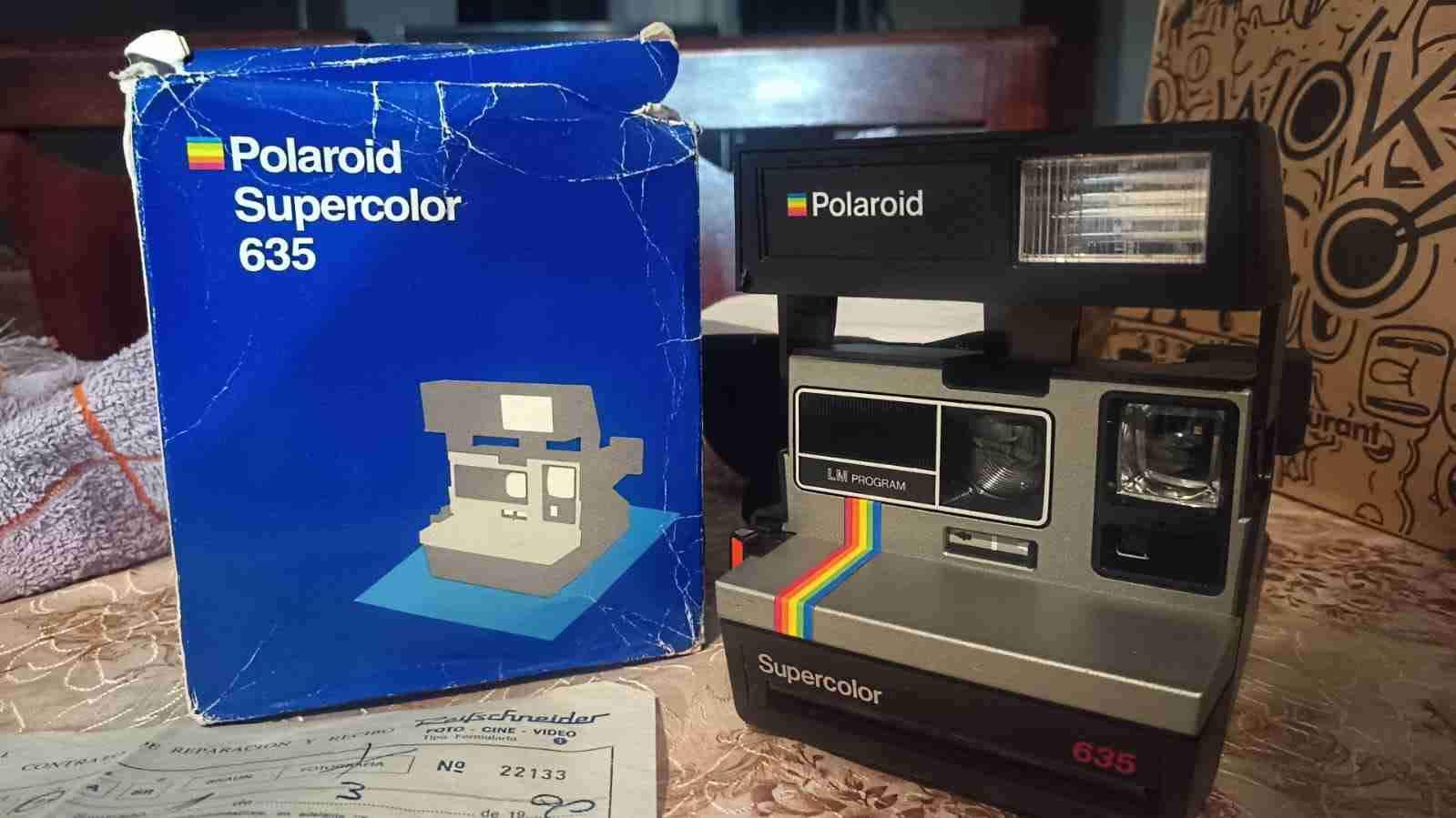 Cámara Polaroid Supercolor 635 Vintage - miniatura 1