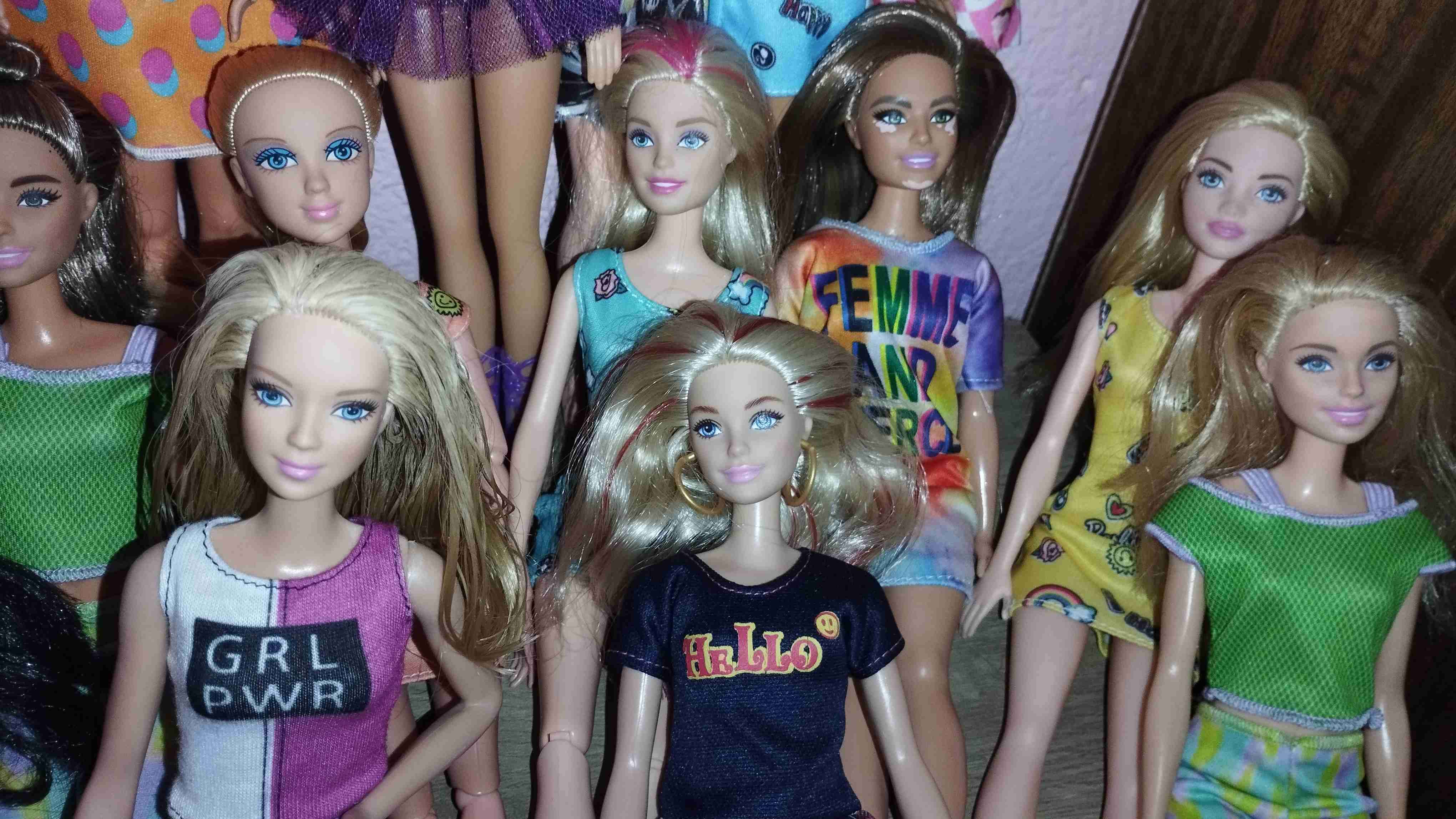 Colección de muñecas Barbie - miniatura 5