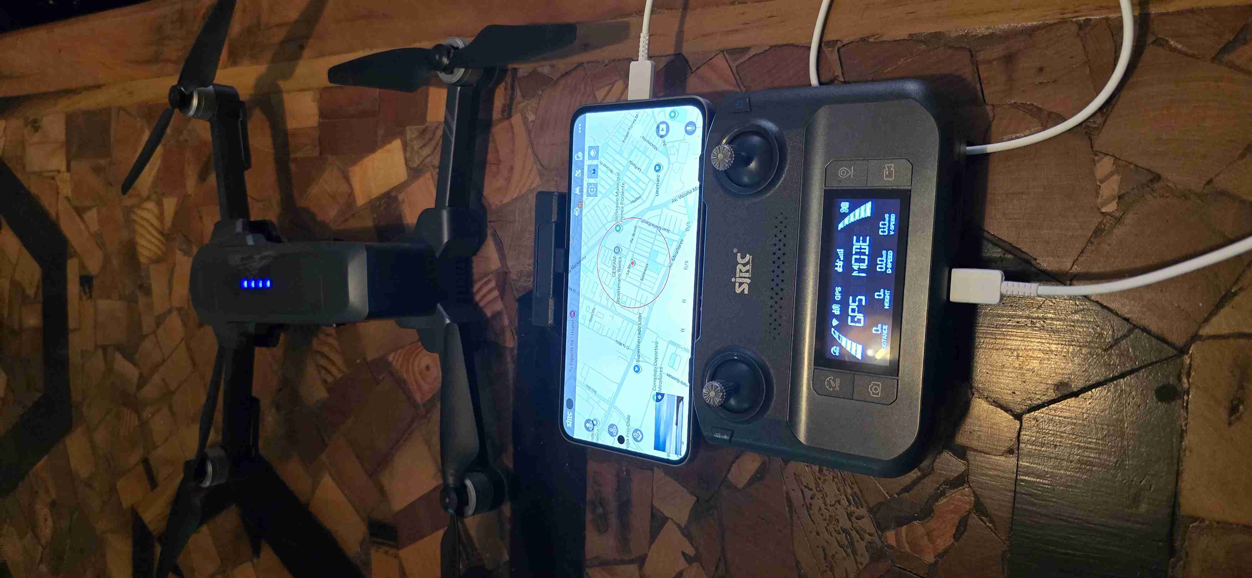 Drone con control remoto y GPS - miniatura 1