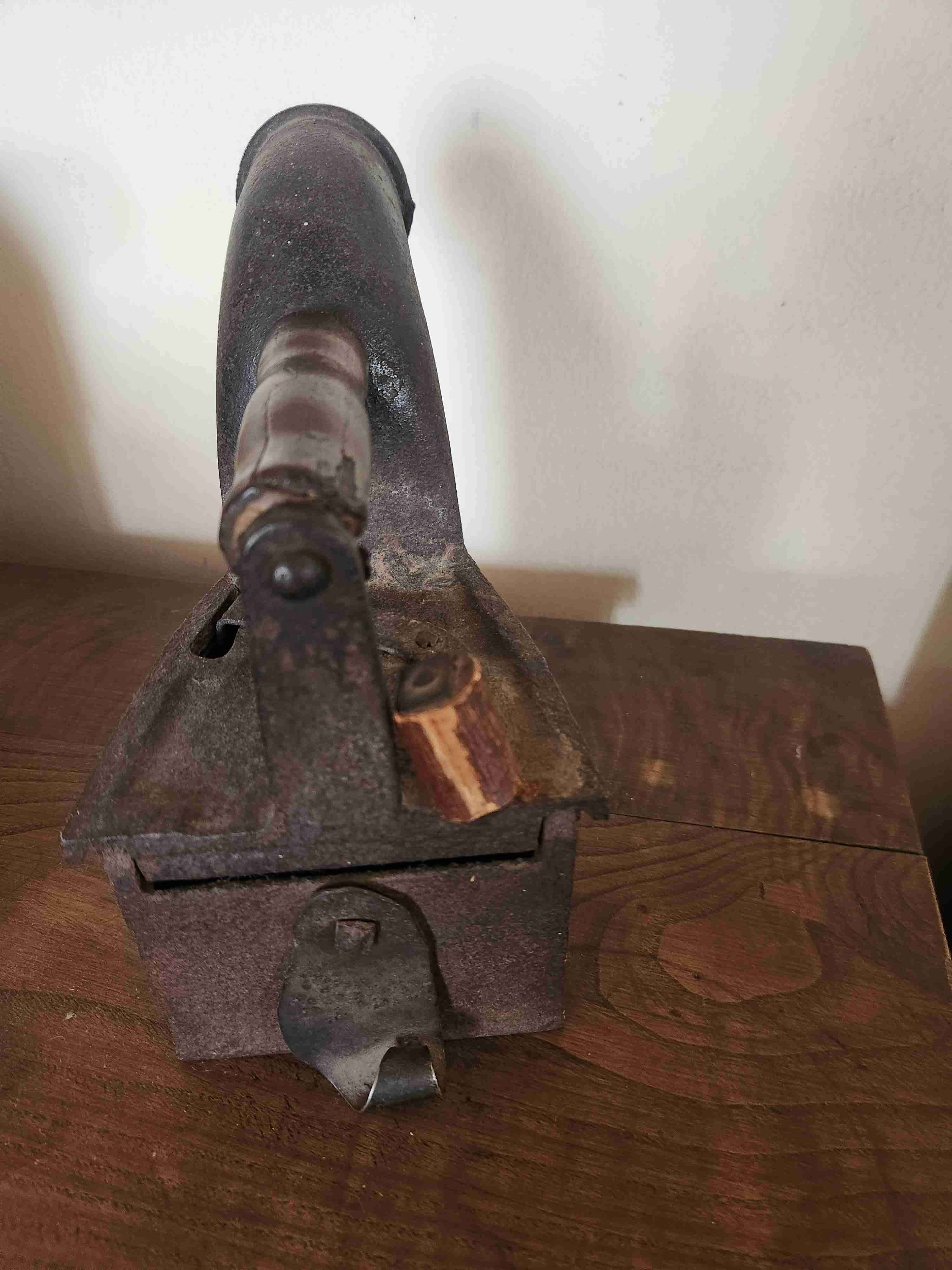 Plancha antigua de hierro - miniatura 3