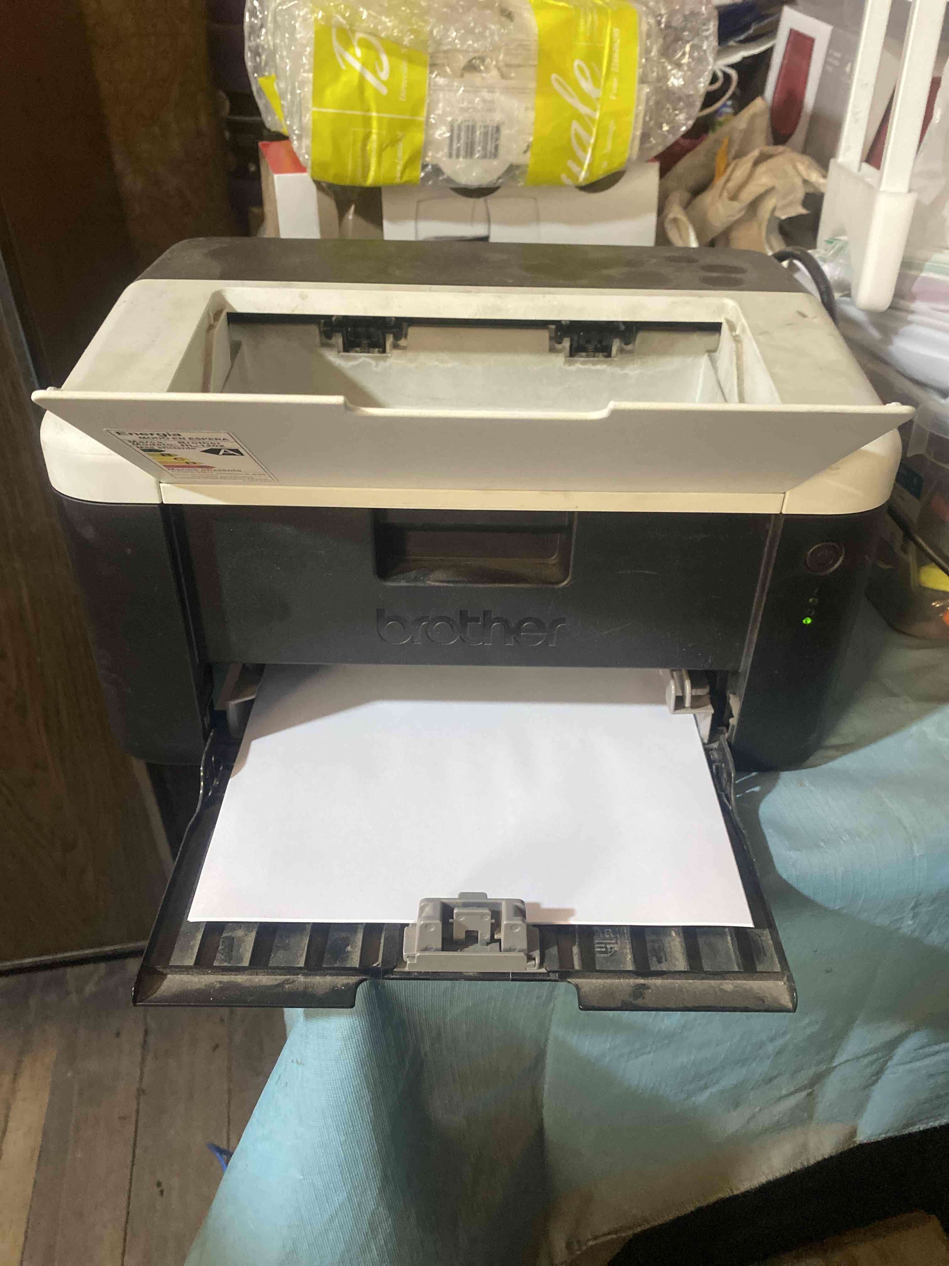 Impresora láser Brother usada - miniatura 2