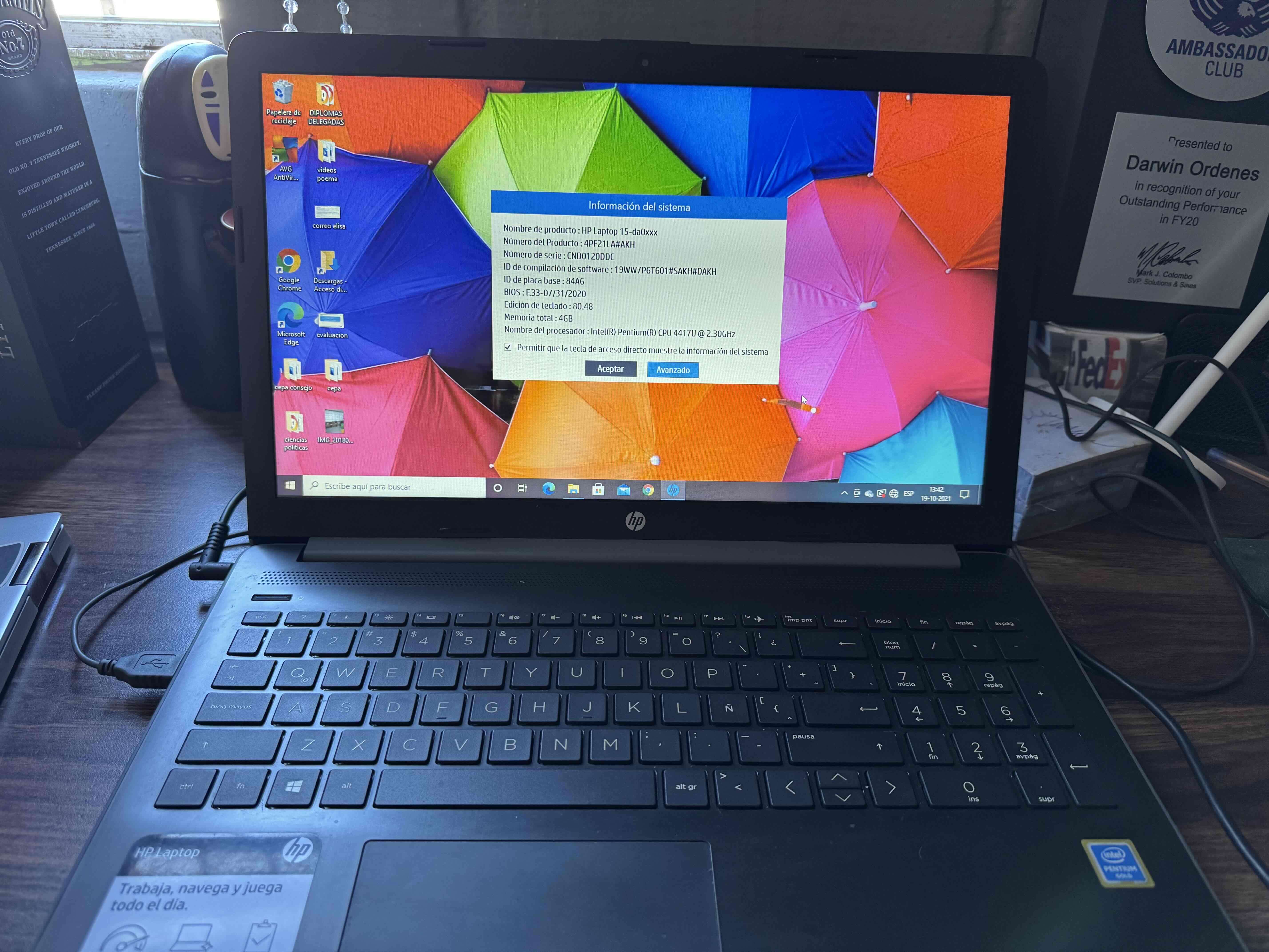 Notebook HP i3 pantalla 15 pulgadas - miniatura 1