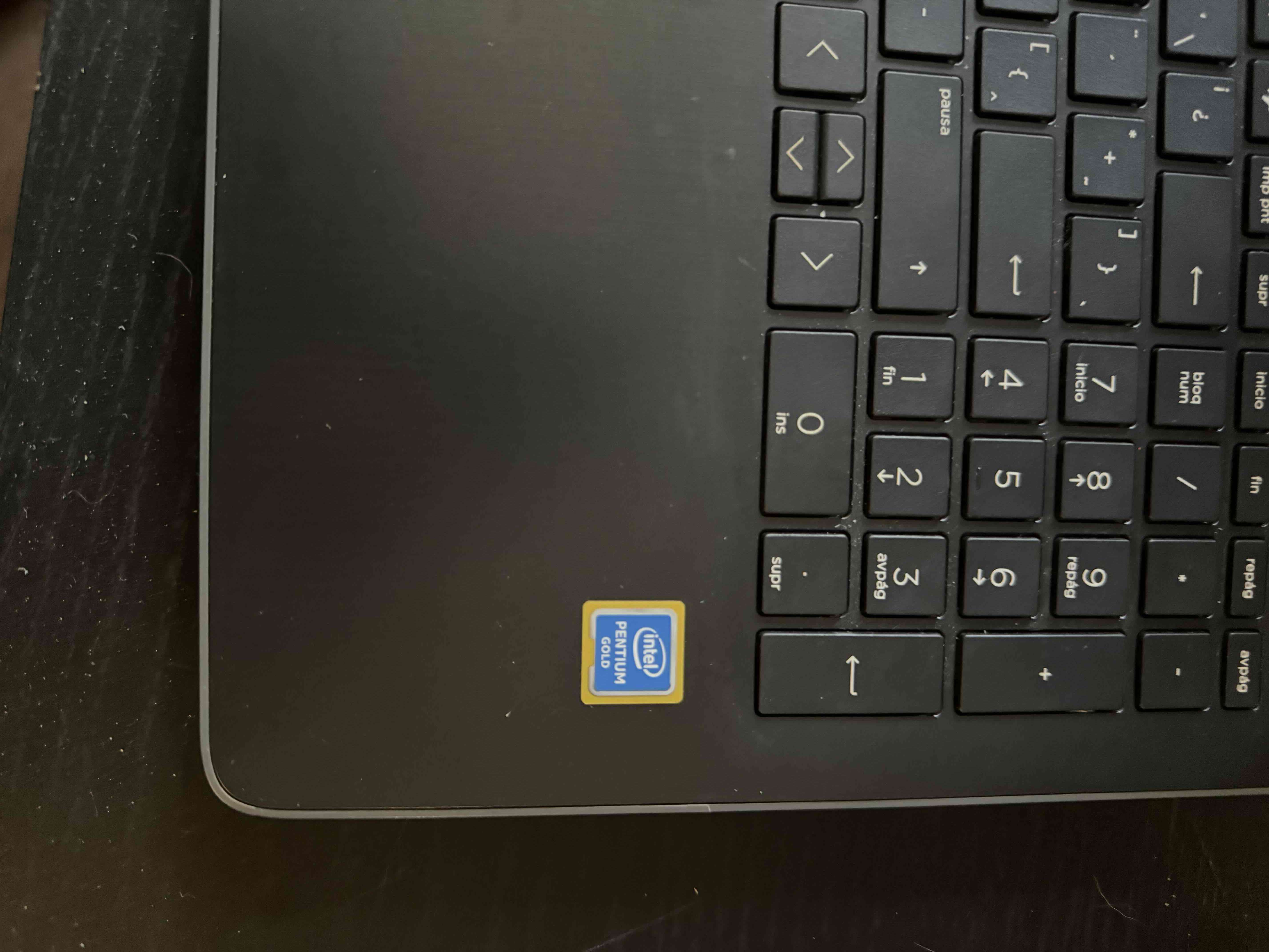 Notebook HP i3 pantalla 15 pulgadas - miniatura 5