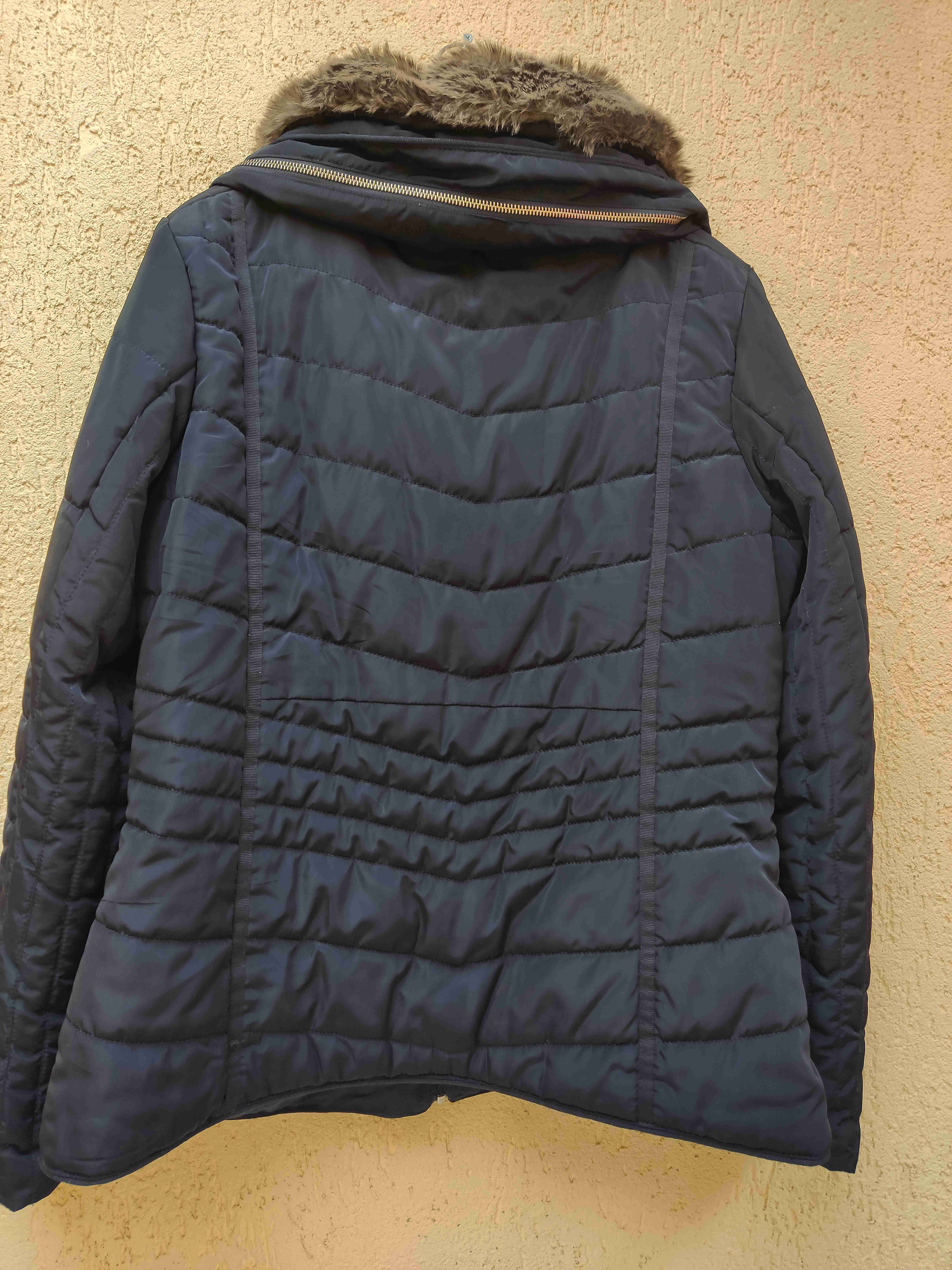 Parka azul con cuello de piel sintética - miniatura 2