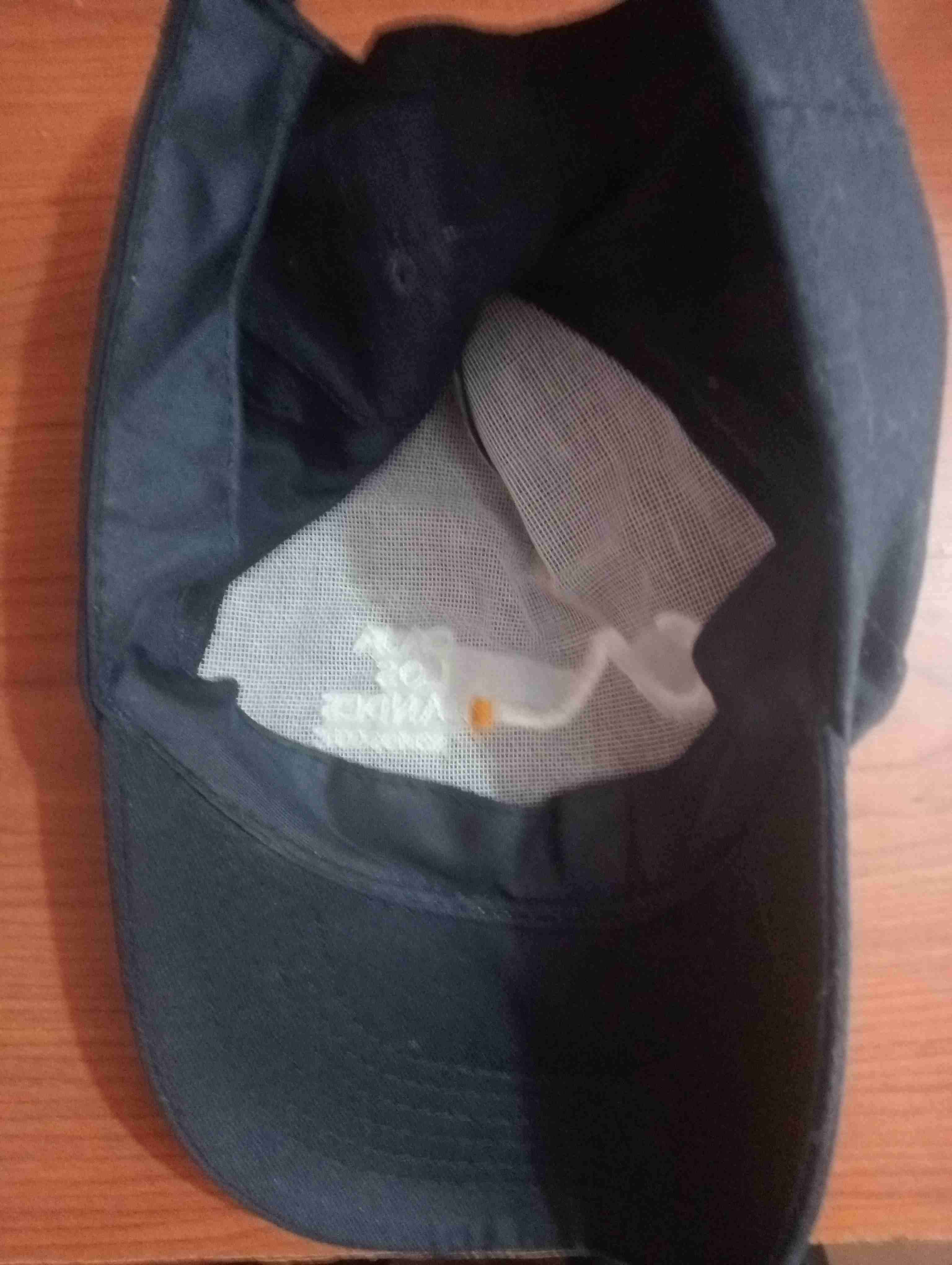 Gorra negra Caja Los Andes - miniatura 2