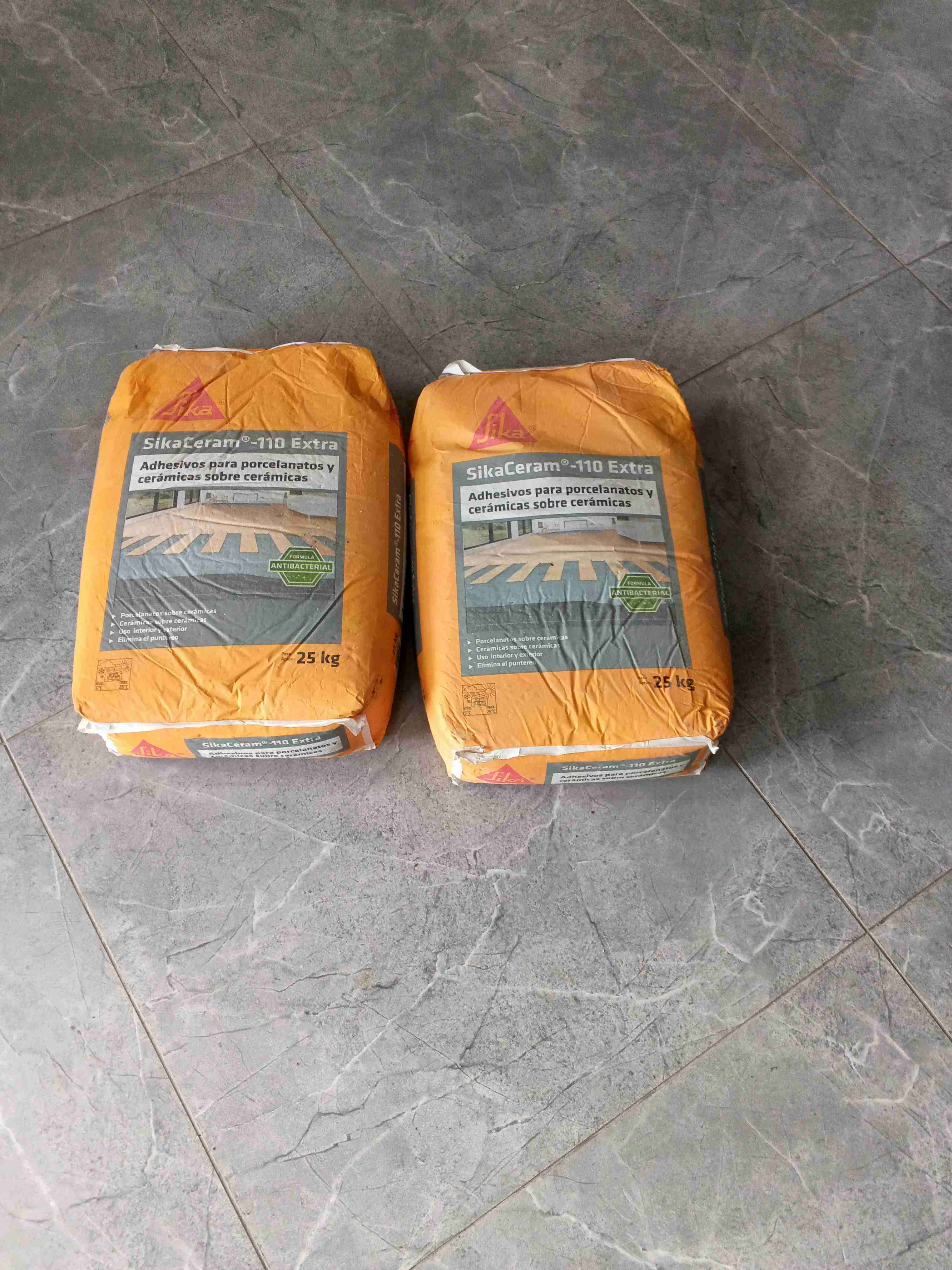 Adhesivo SikaCeram-110 Extra 25kg - miniatura 3