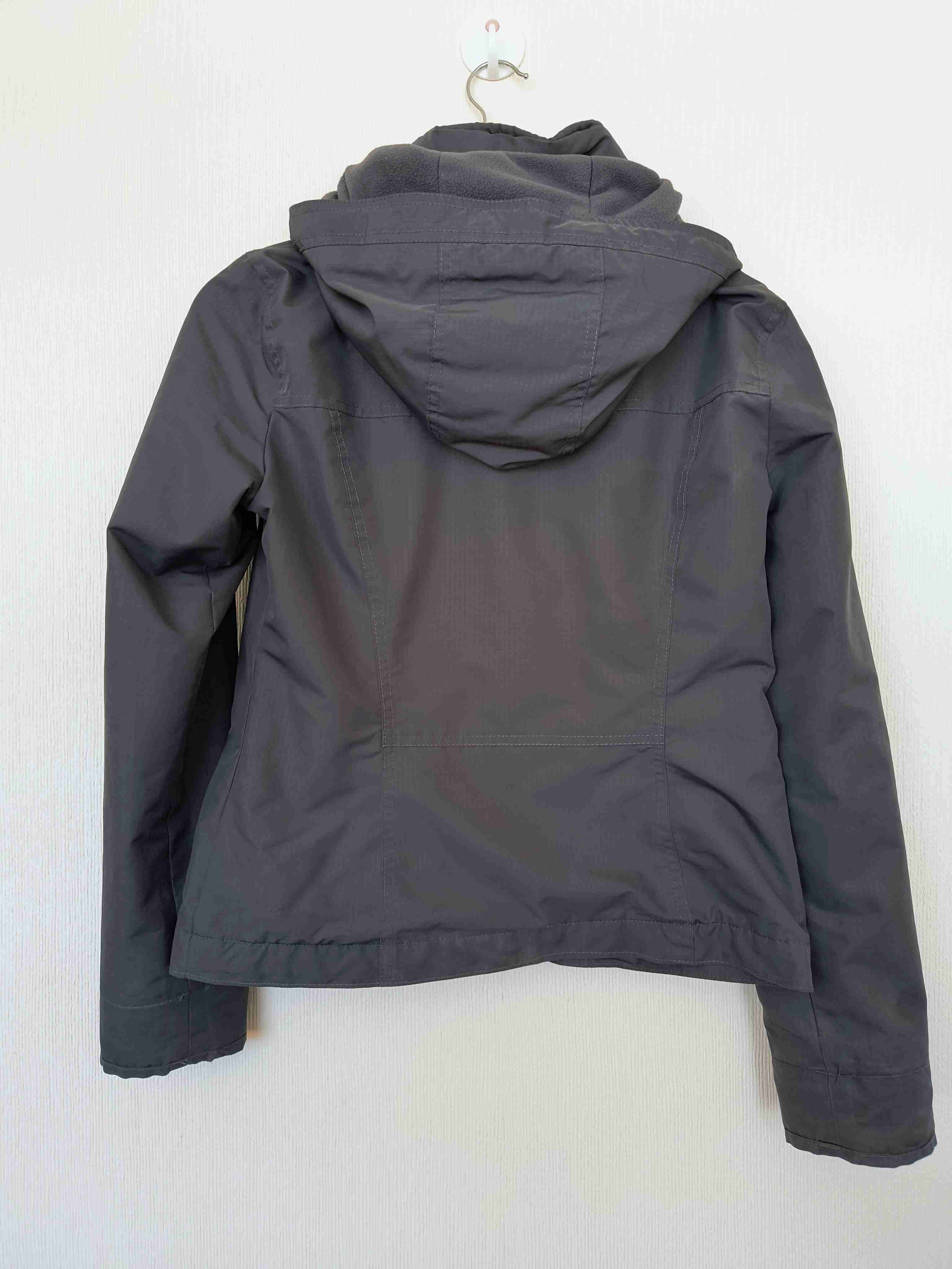 Chaqueta impermeable Hollister - miniatura 4