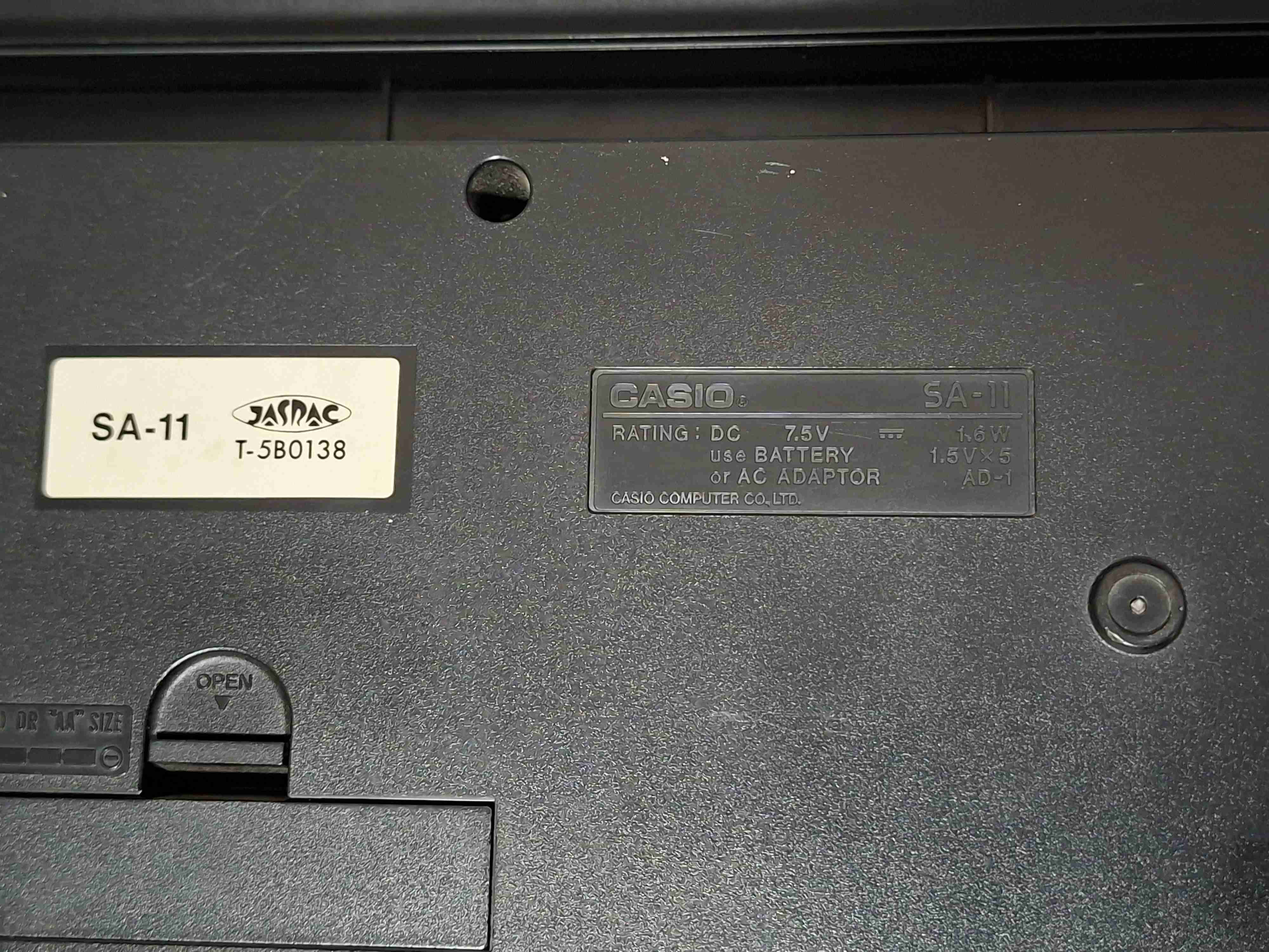 Teclado Casio SA-11 con adaptador - miniatura 3