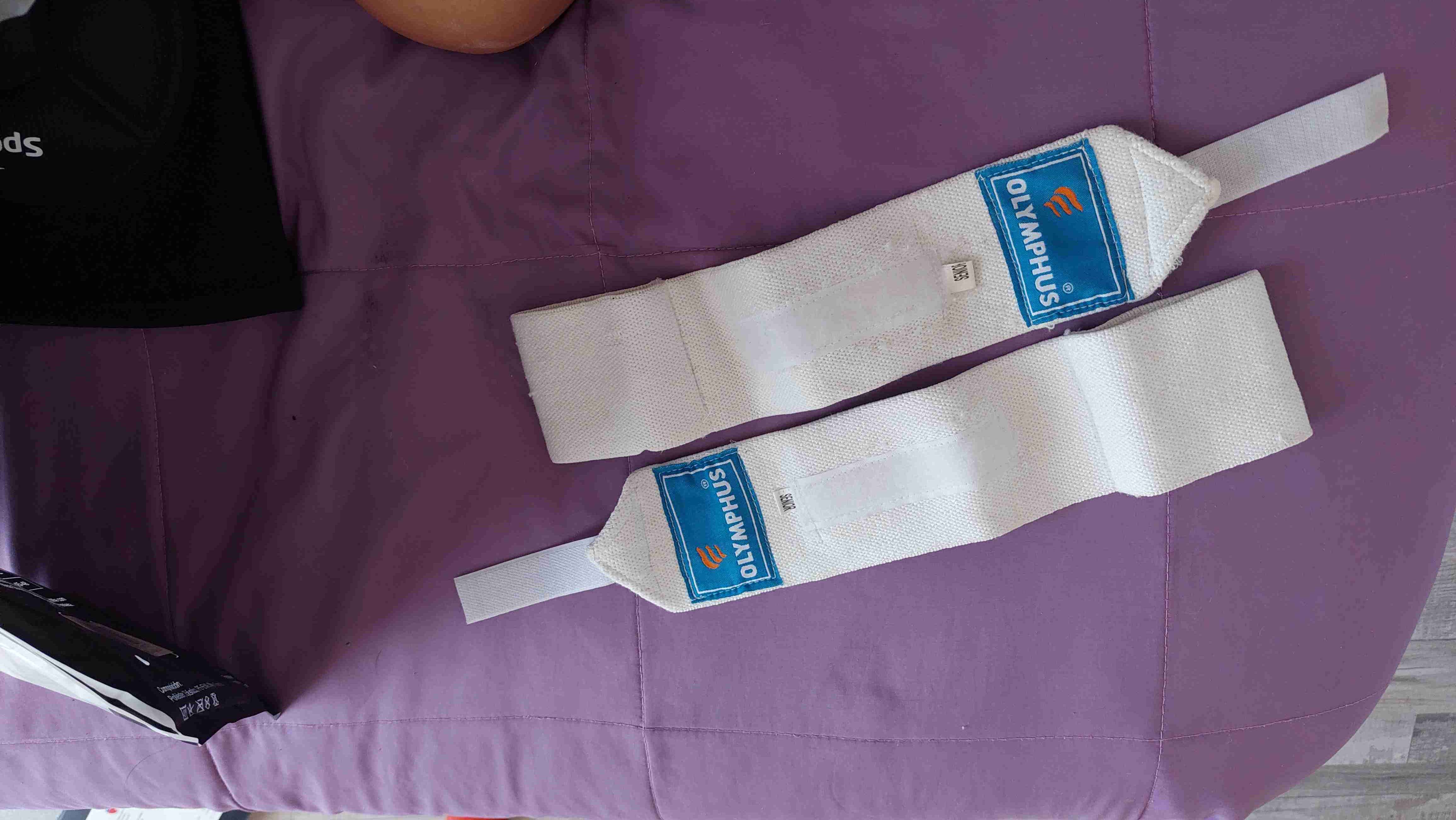 Muñequeras Olympus blancas - miniatura 5