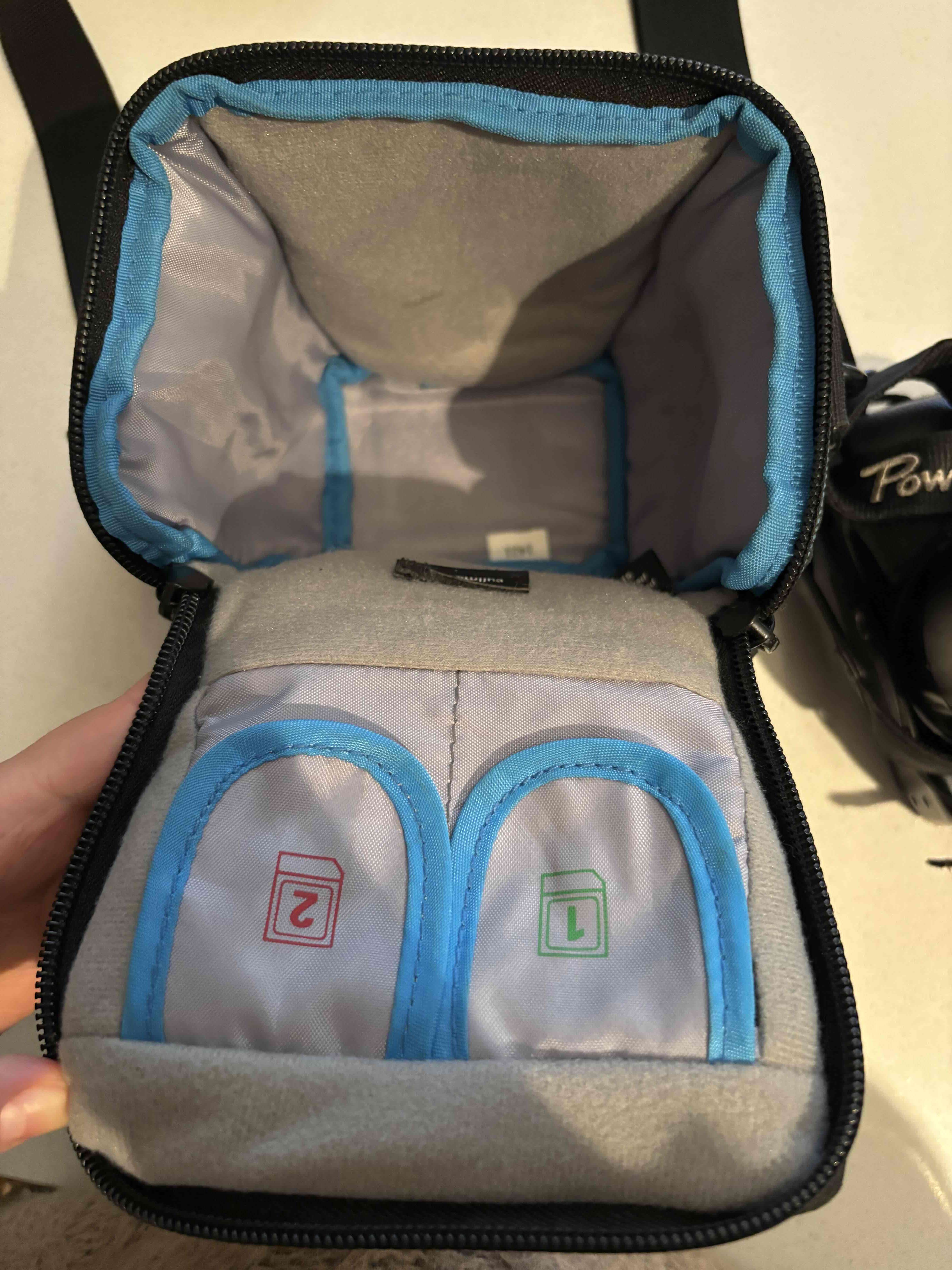 Cámara Canon PowerShot con bolso - miniatura 2