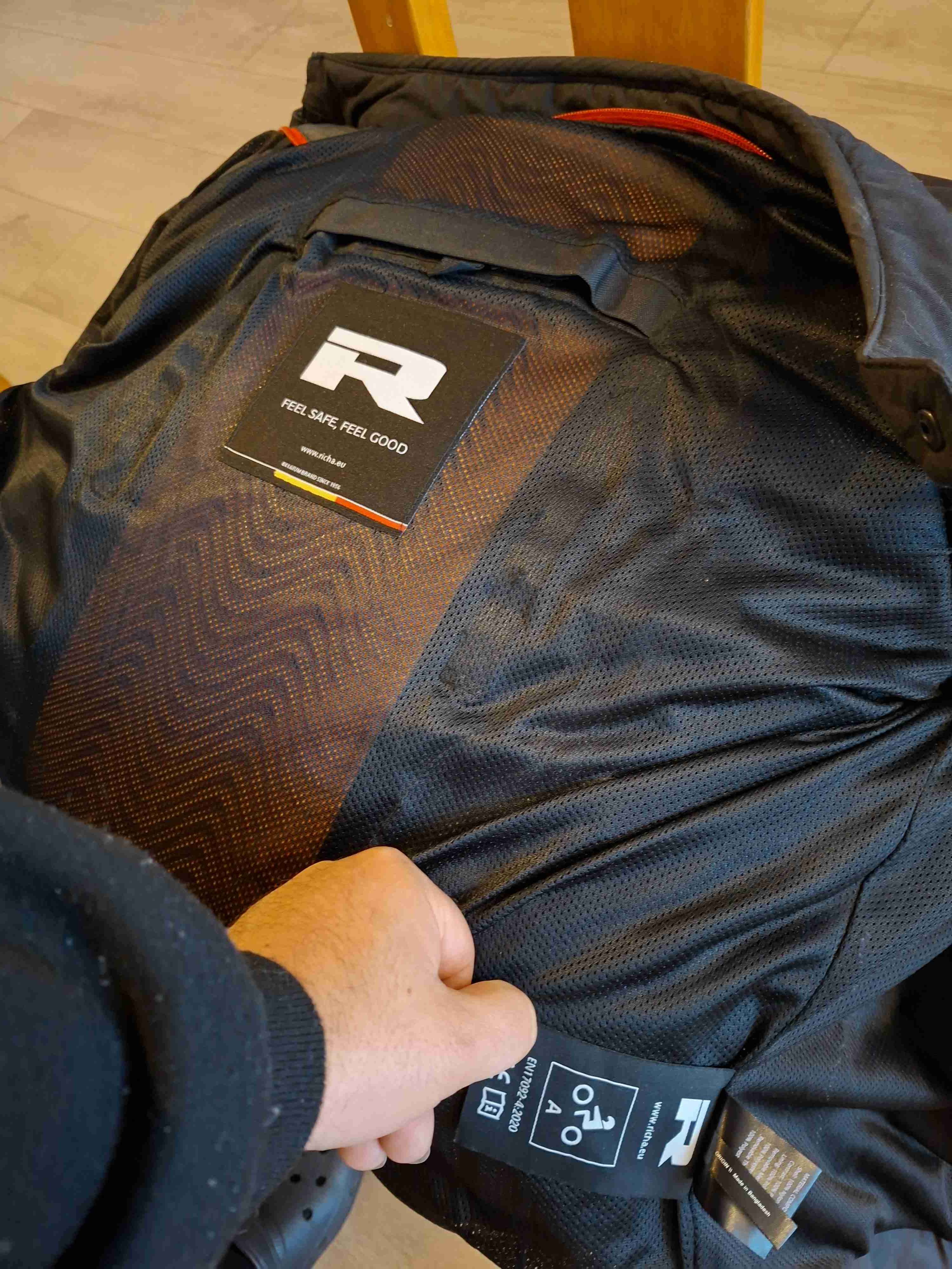 Chaqueta de moto negra - miniatura 3