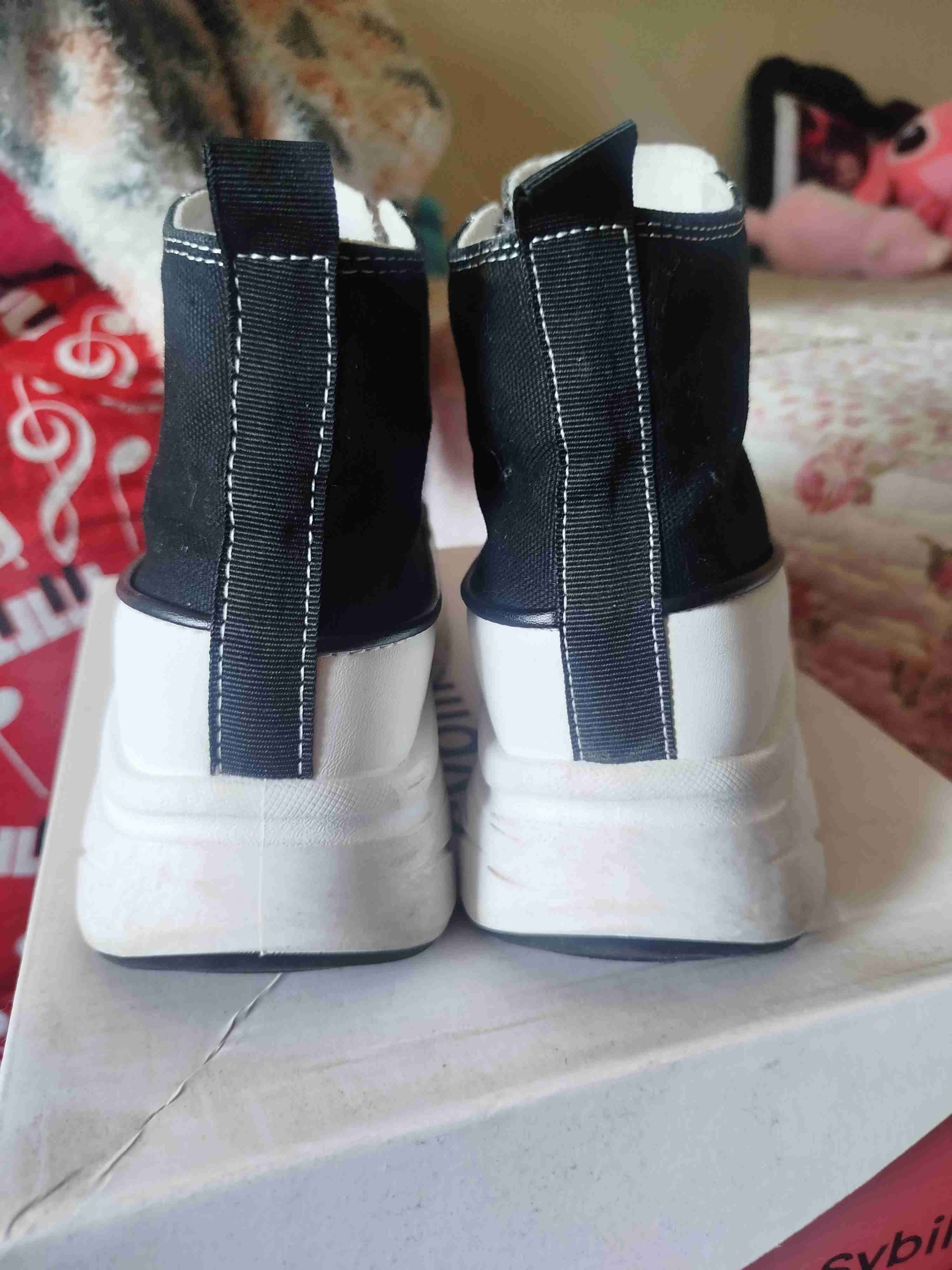 Zapatillas negras con plataforma - miniatura 3