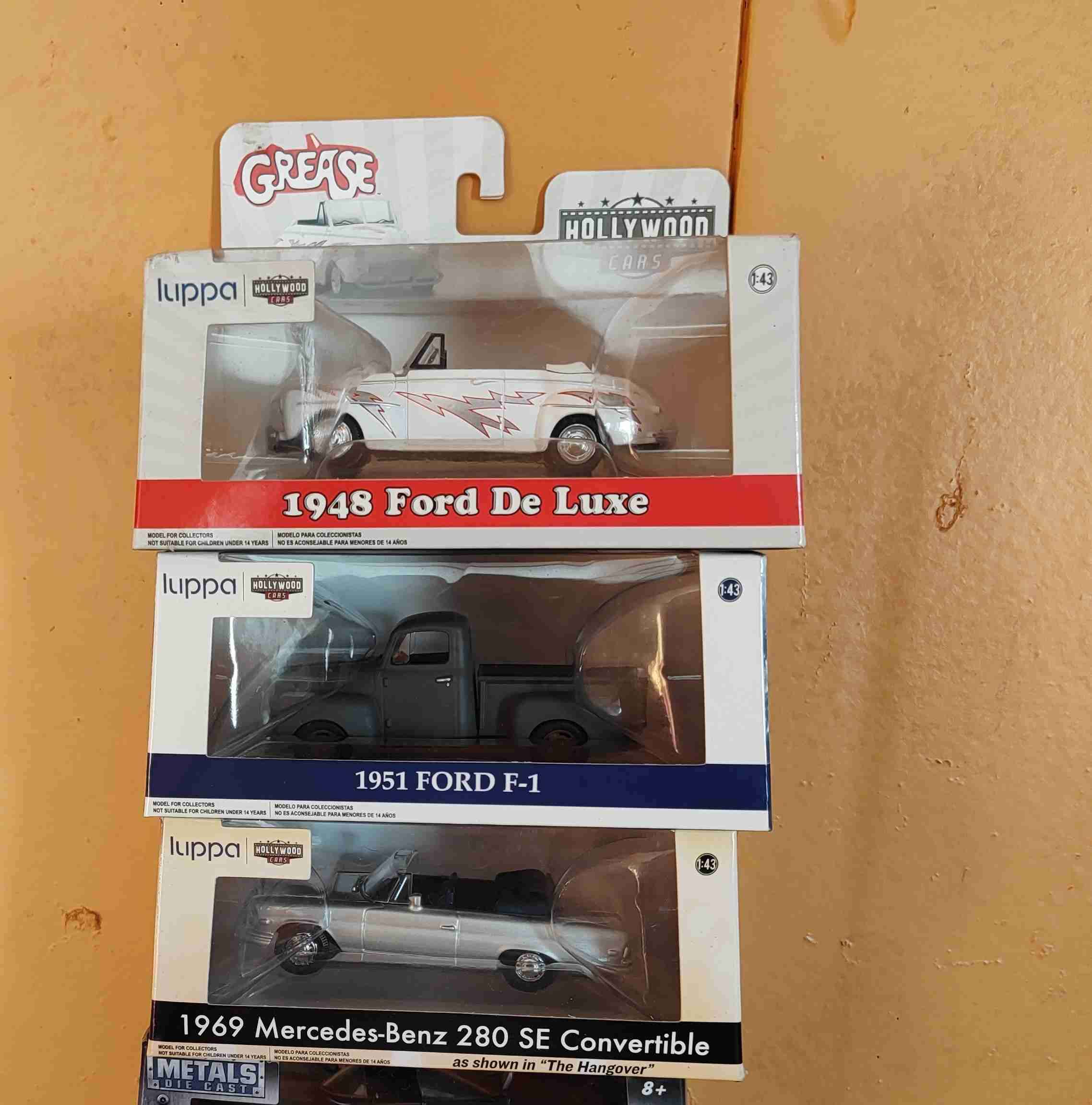 Set de autos coleccionables 1:43 - miniatura 1