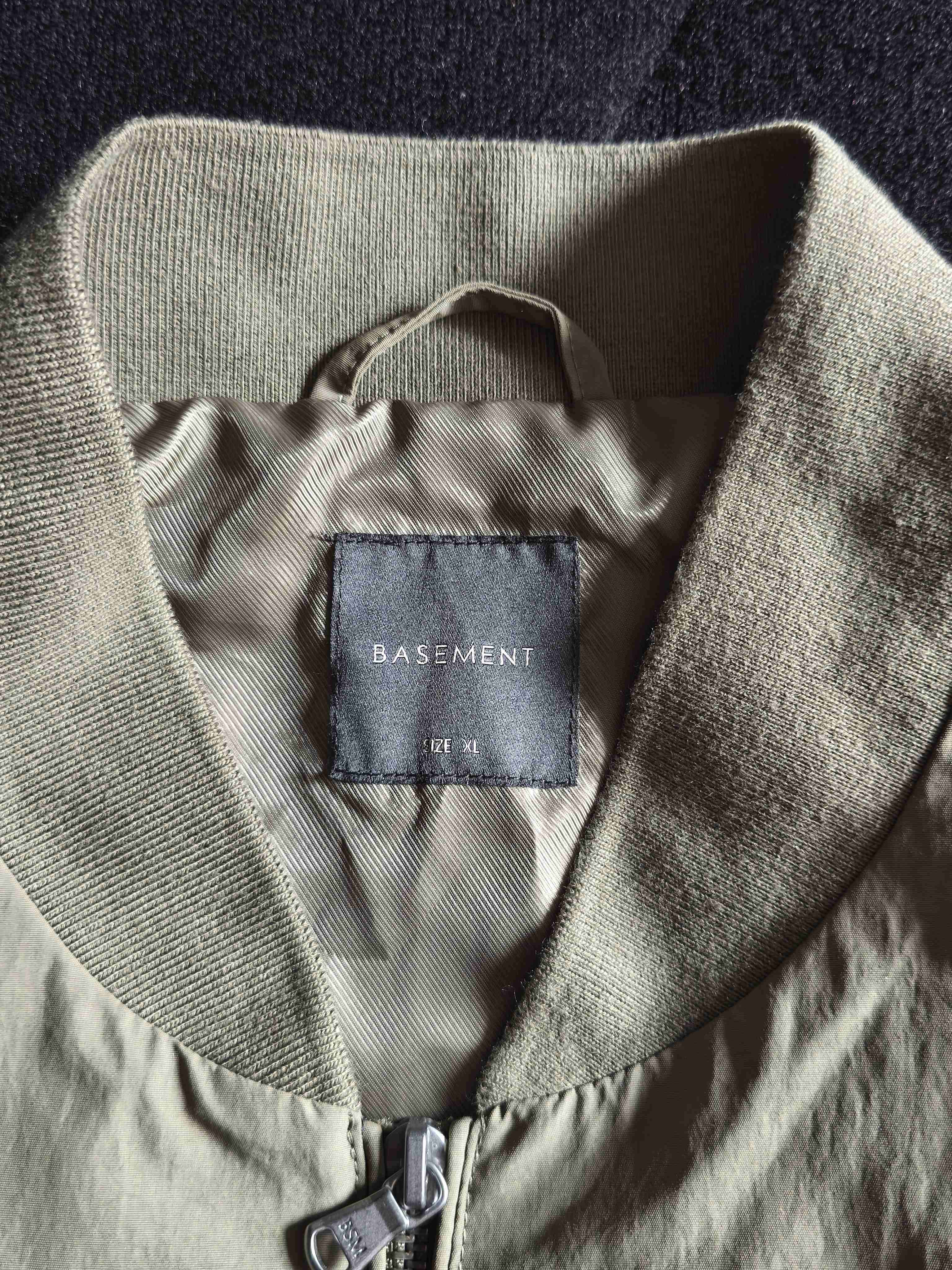 Chaqueta basement XL para hombre - miniatura 2