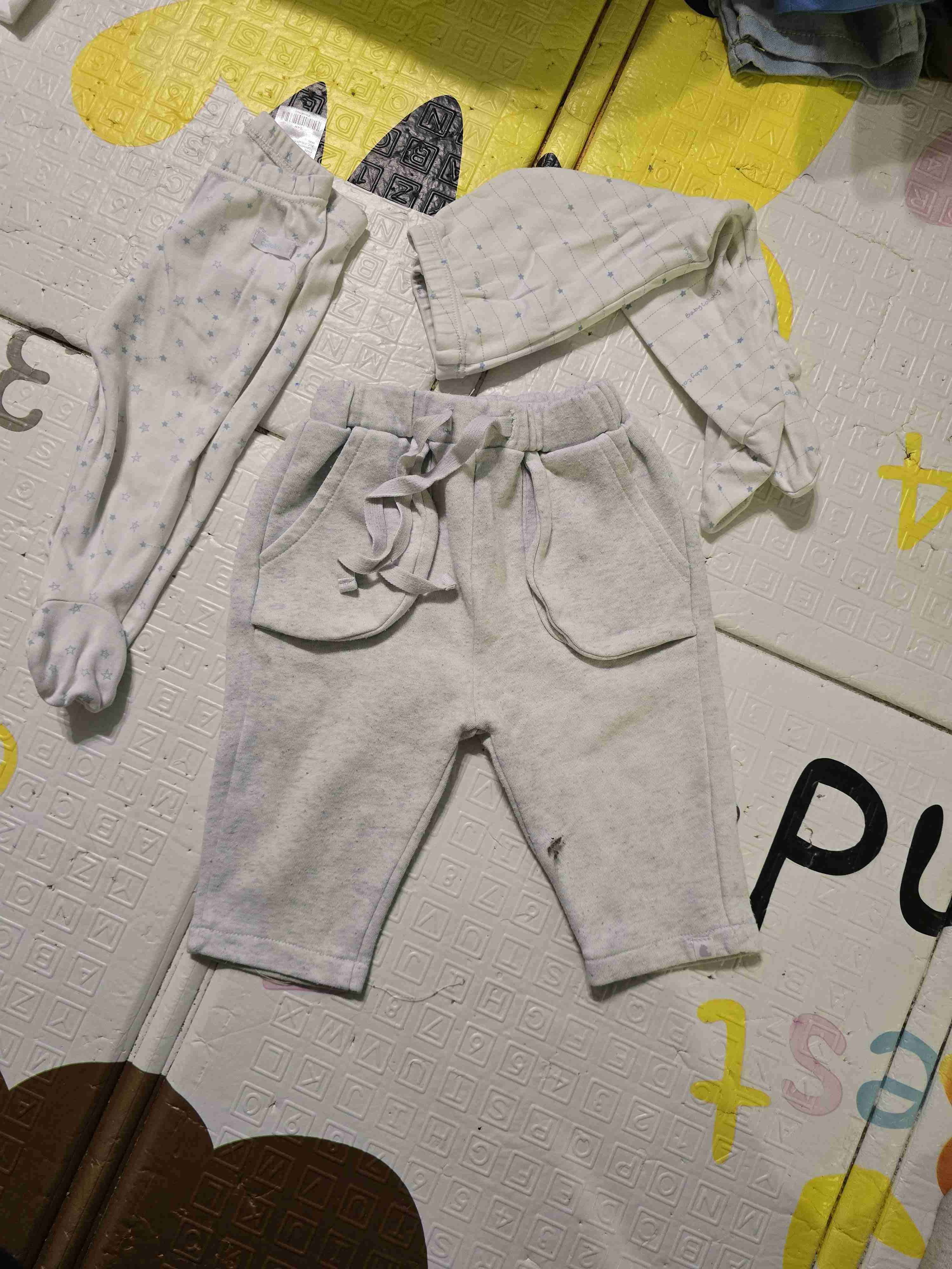 Ropa de bebé - miniatura 2