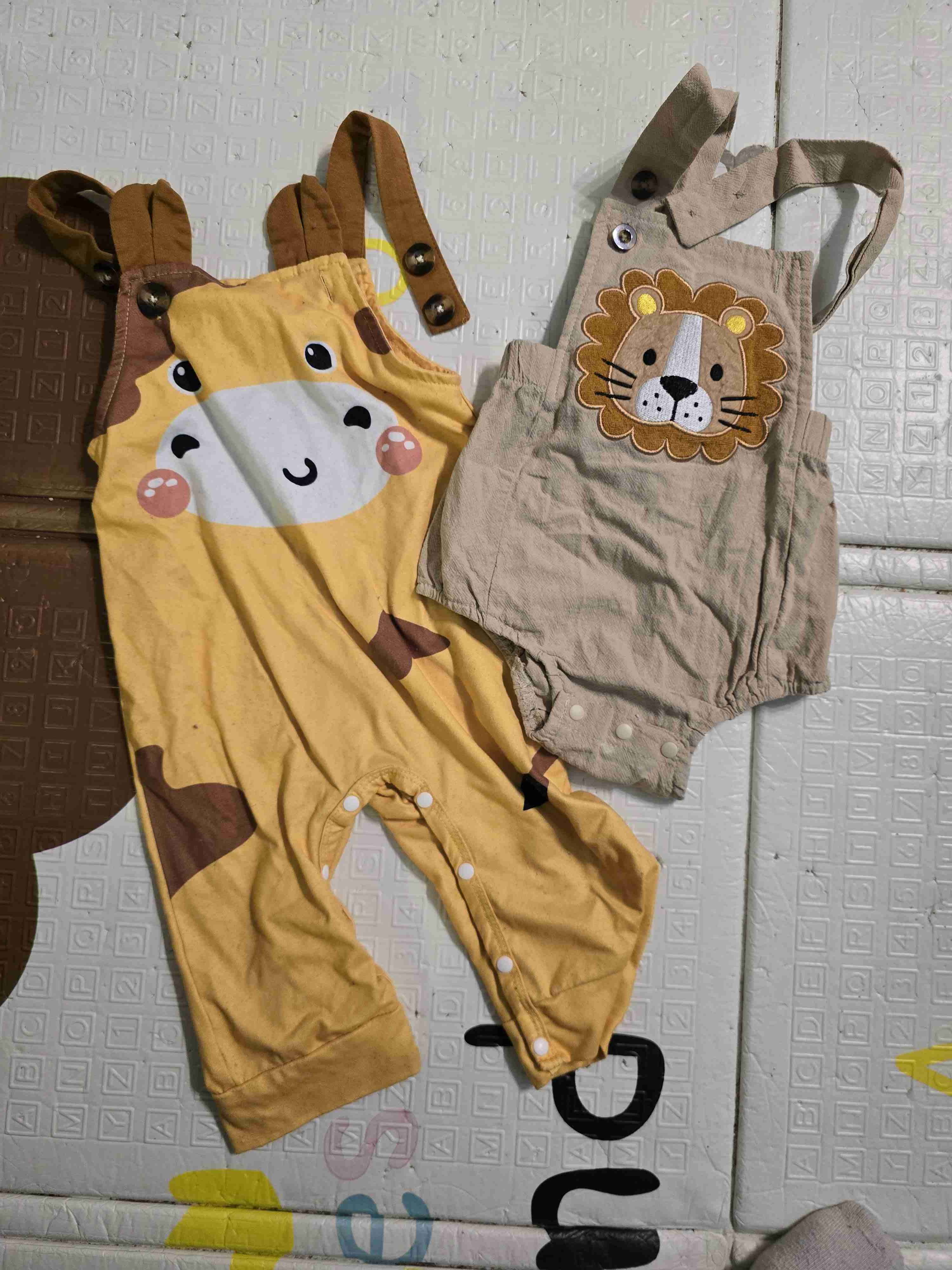 Ropa de bebé - miniatura 3