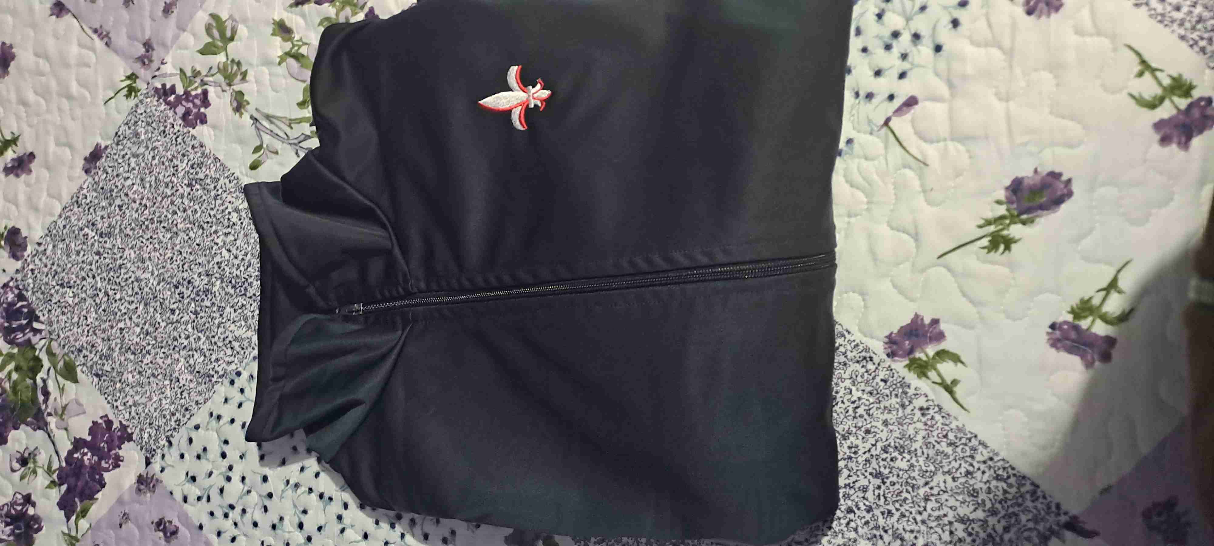 Polerón negro con bordado - miniatura 1