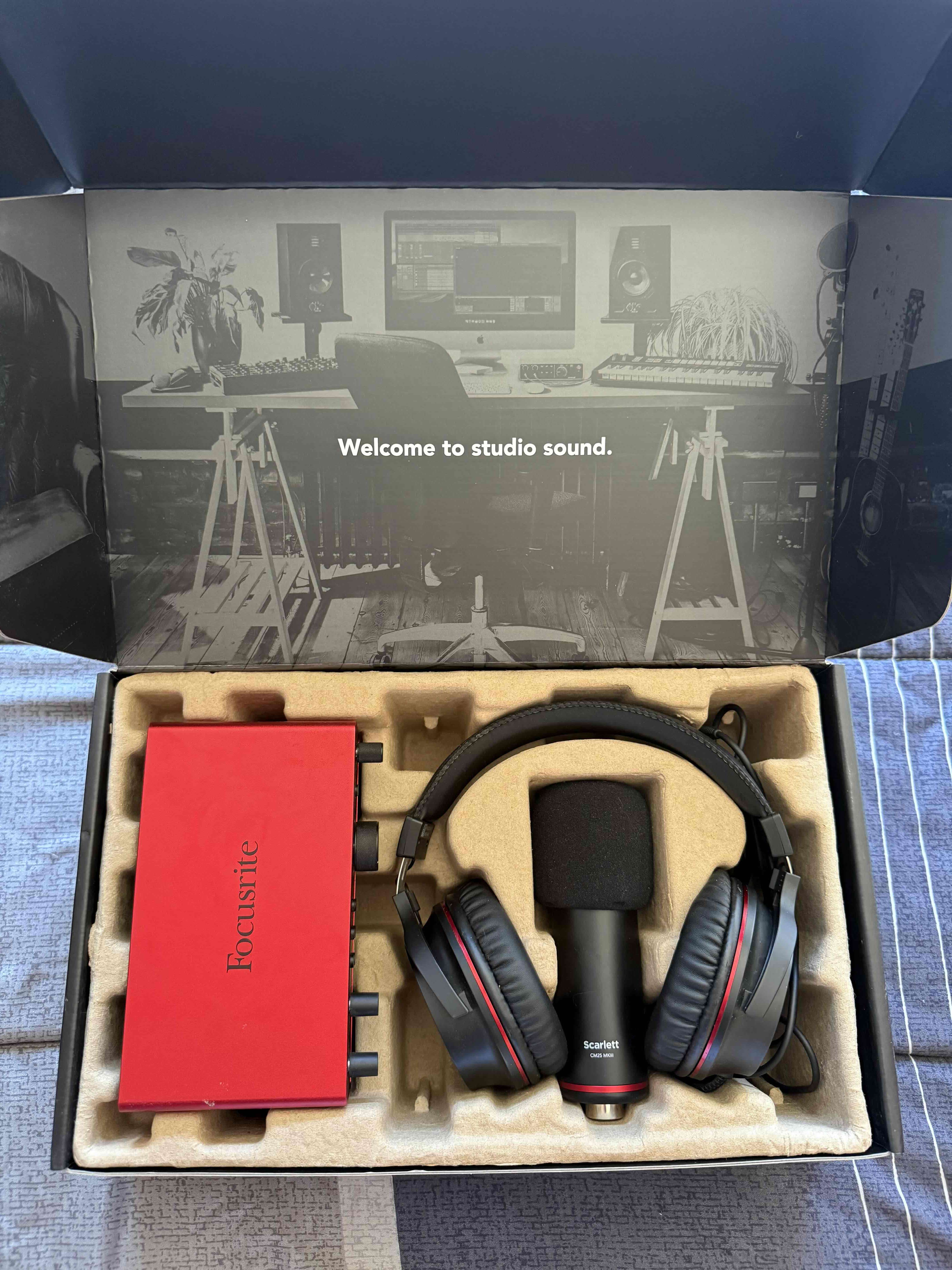 Pack Scarlett 2i2 4ta gen Home Studio completo - miniatura 3