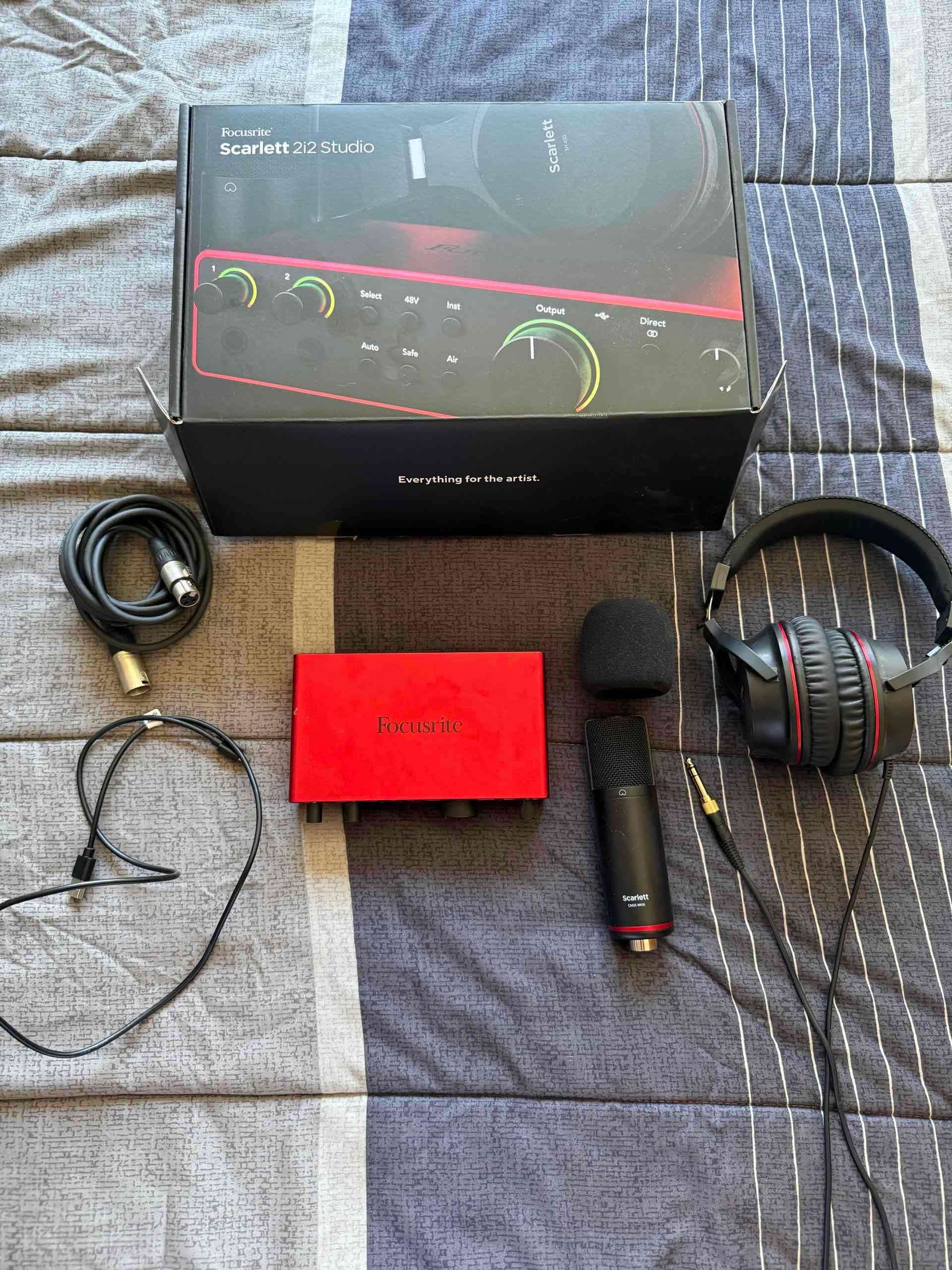 Pack Scarlett 2i2 4ta gen Home Studio completo - miniatura 4