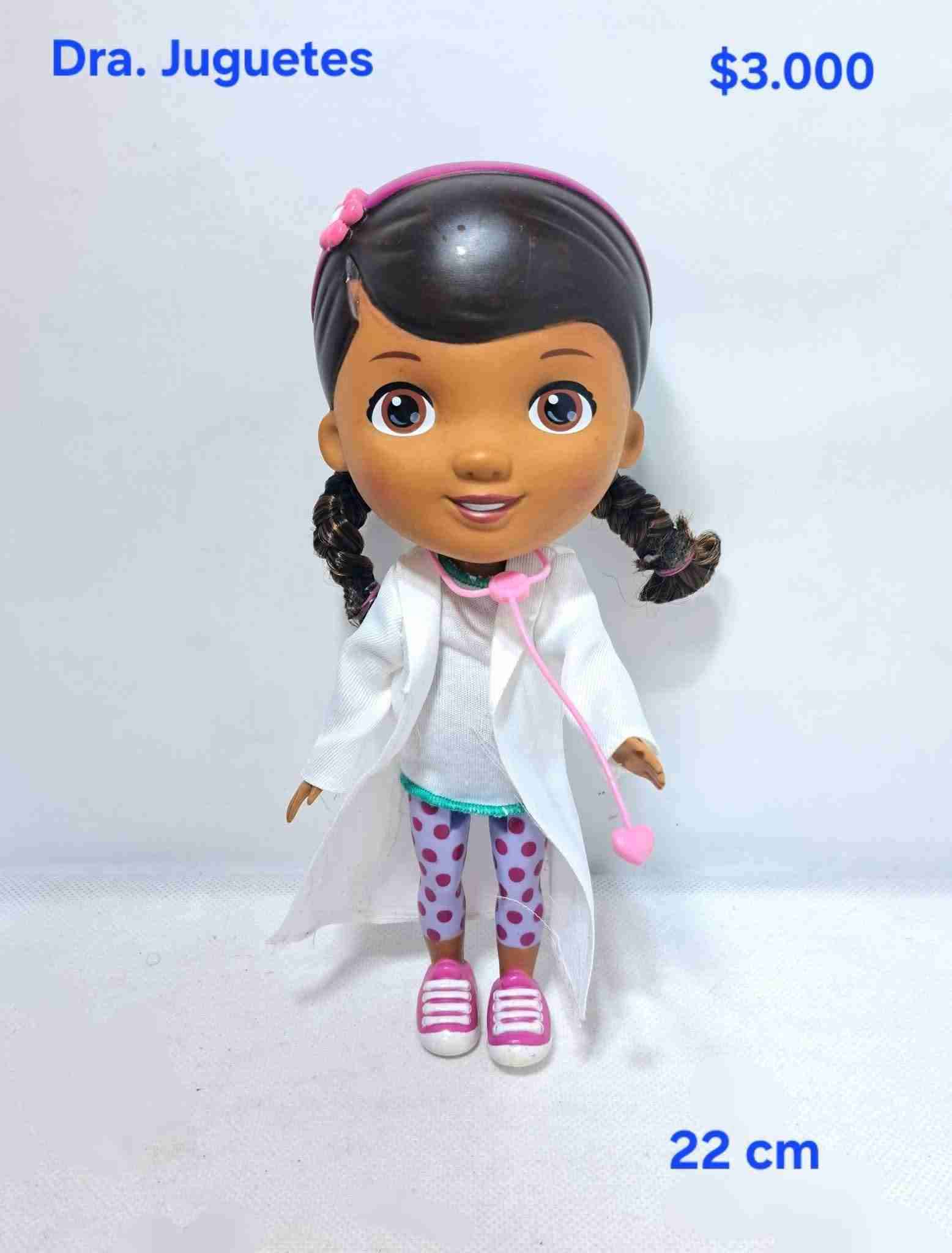 Muñeca Dra. Juguetes 22 cm - miniatura 1