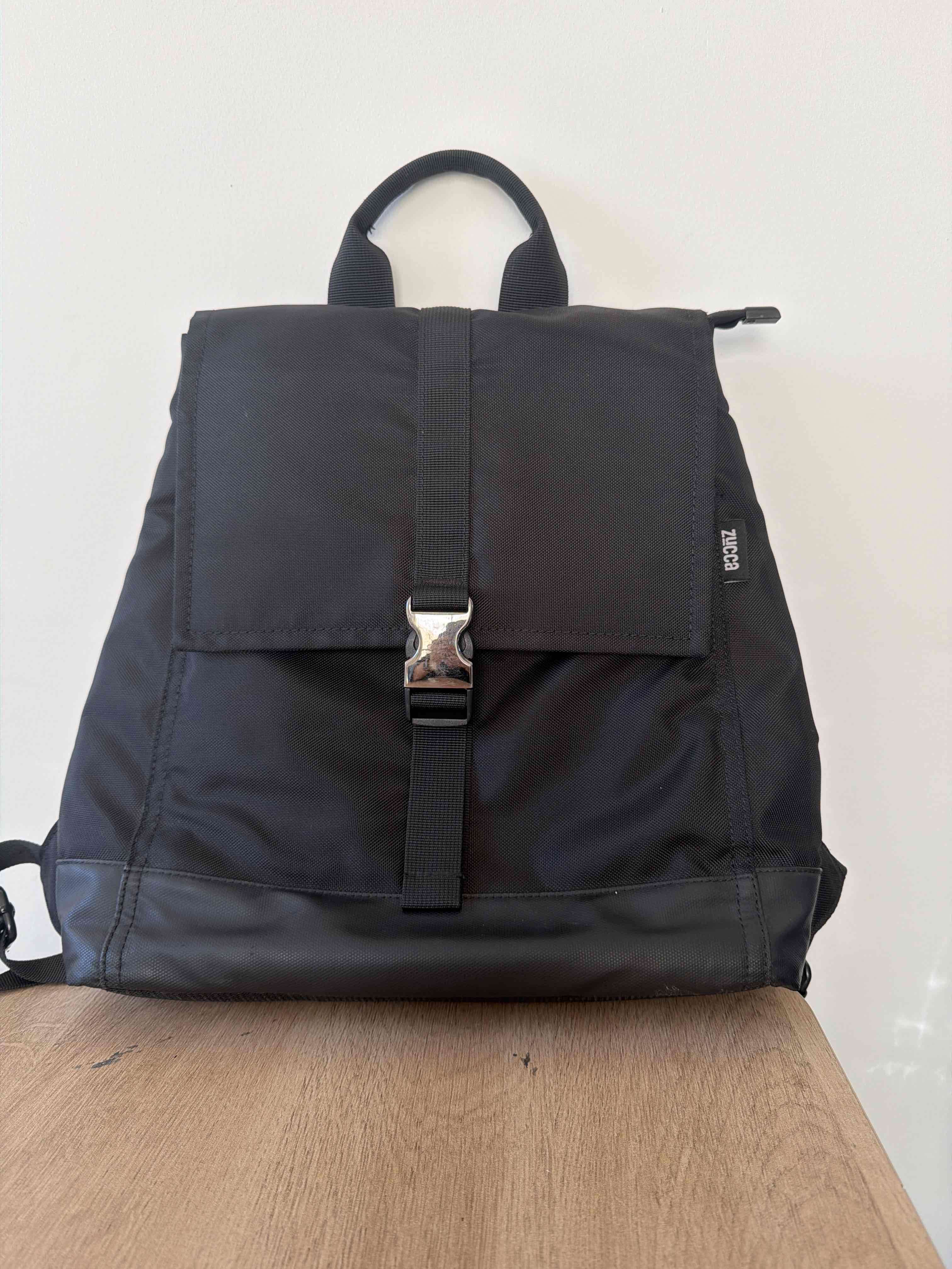 Mochila negra Zucca elegante - miniatura 1