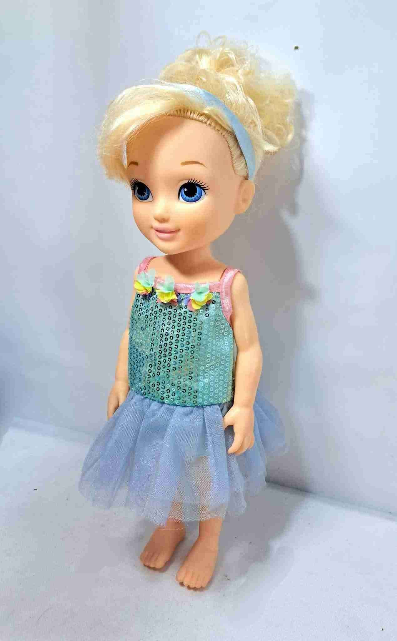 Muñeca Cenicienta Disney 40 cm - miniatura 2