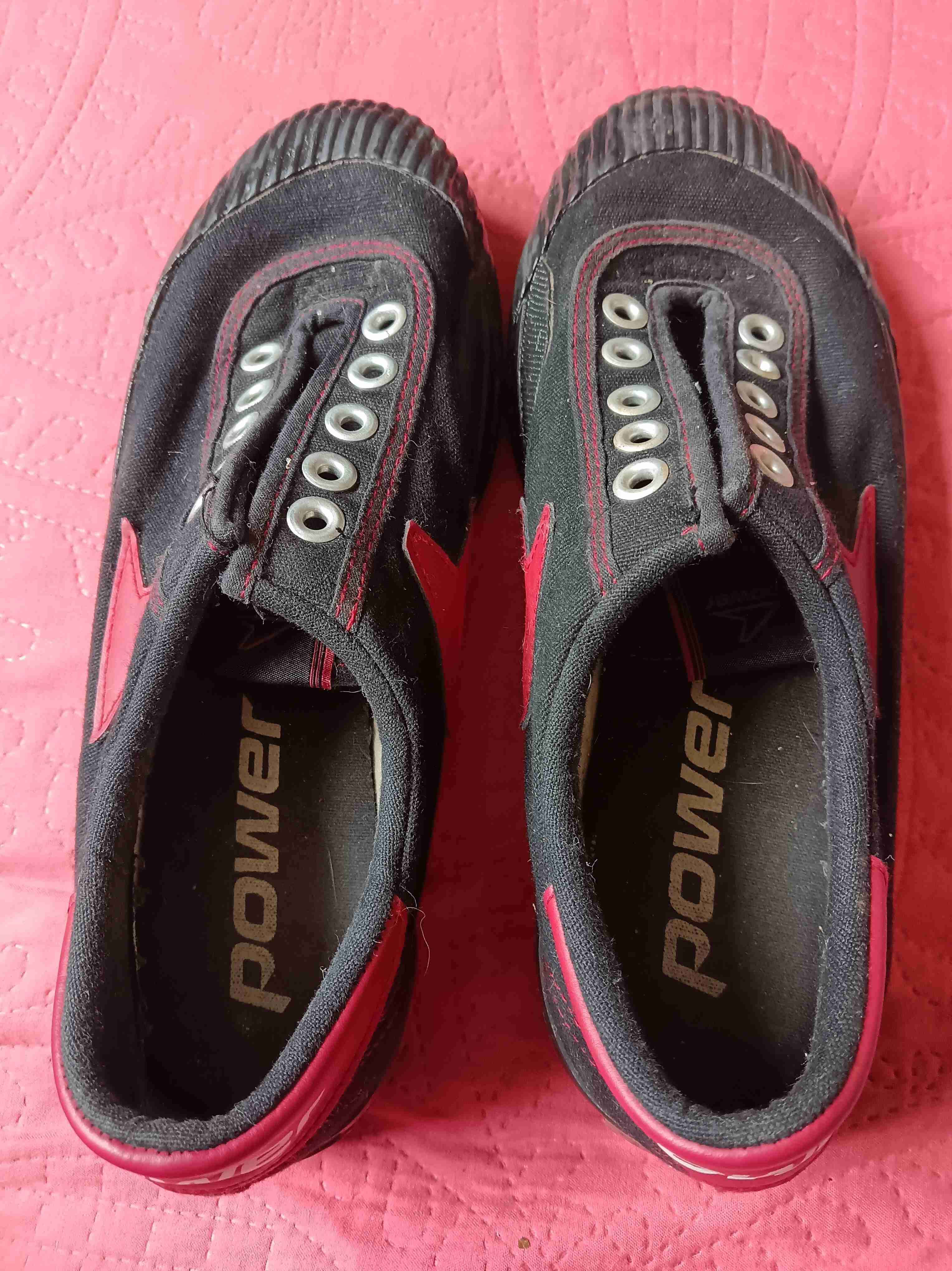 Zapatillas negras Power, Retro.Número 40. - miniatura 2