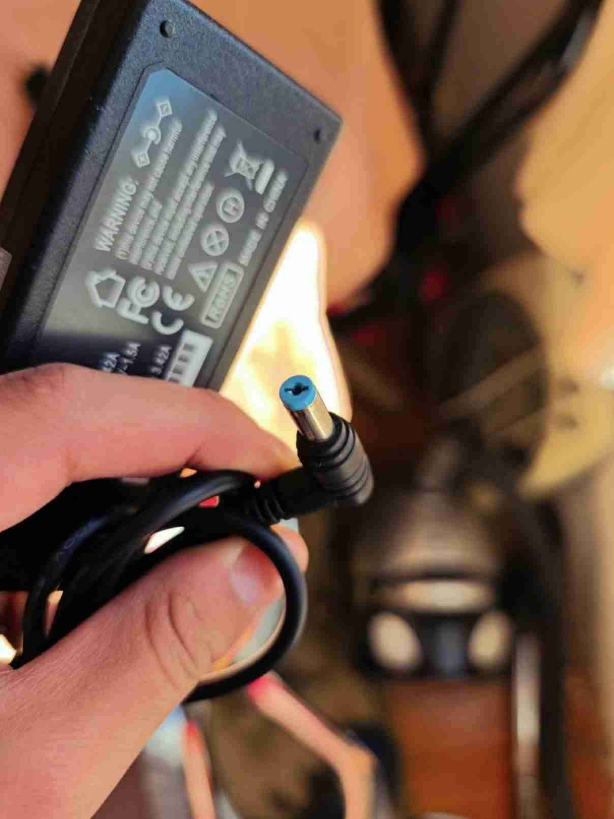 Cargador Micro para laptop - miniatura 2