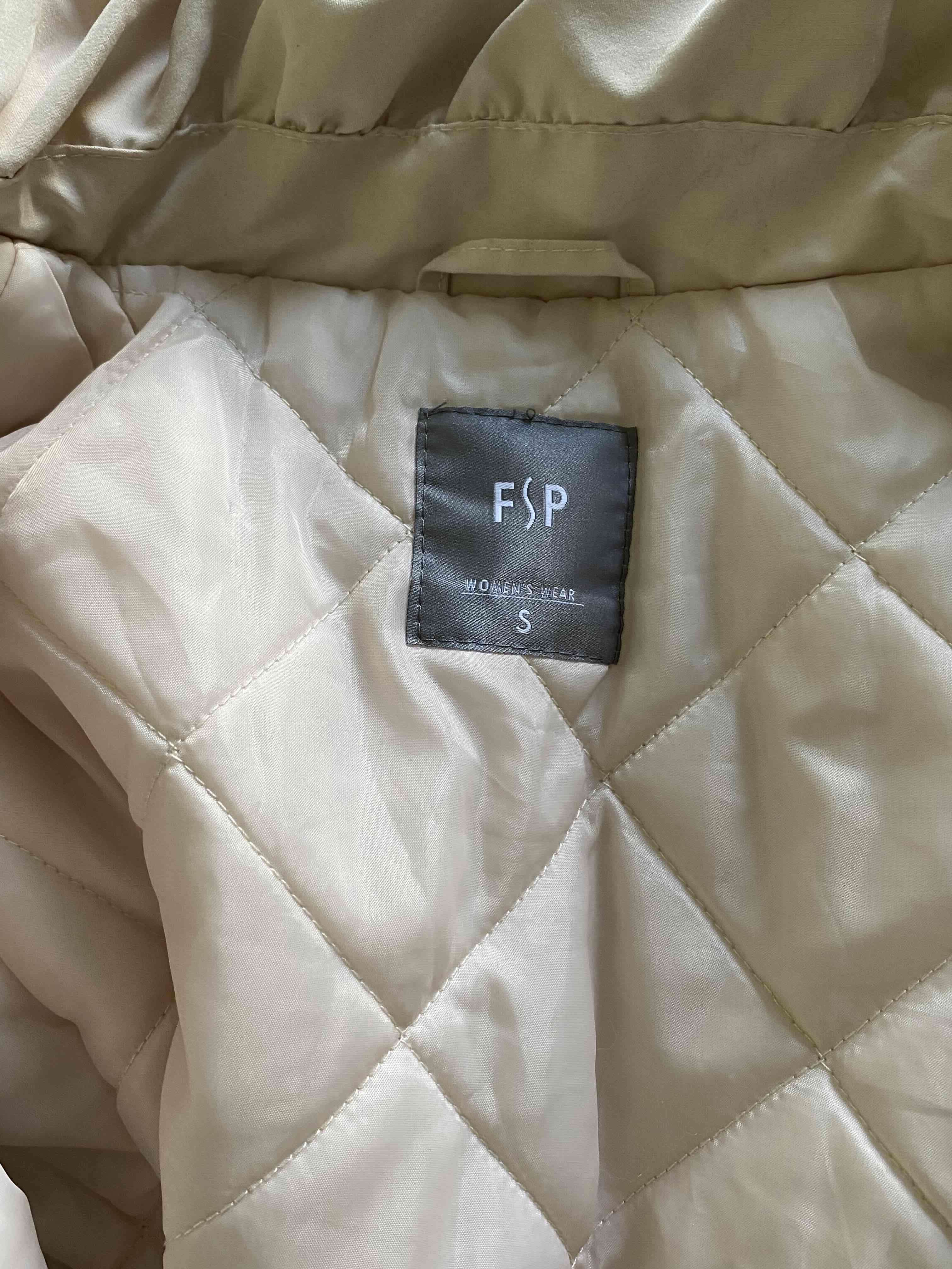 Chaqueta parka beige con cintura ajustable - miniatura 5