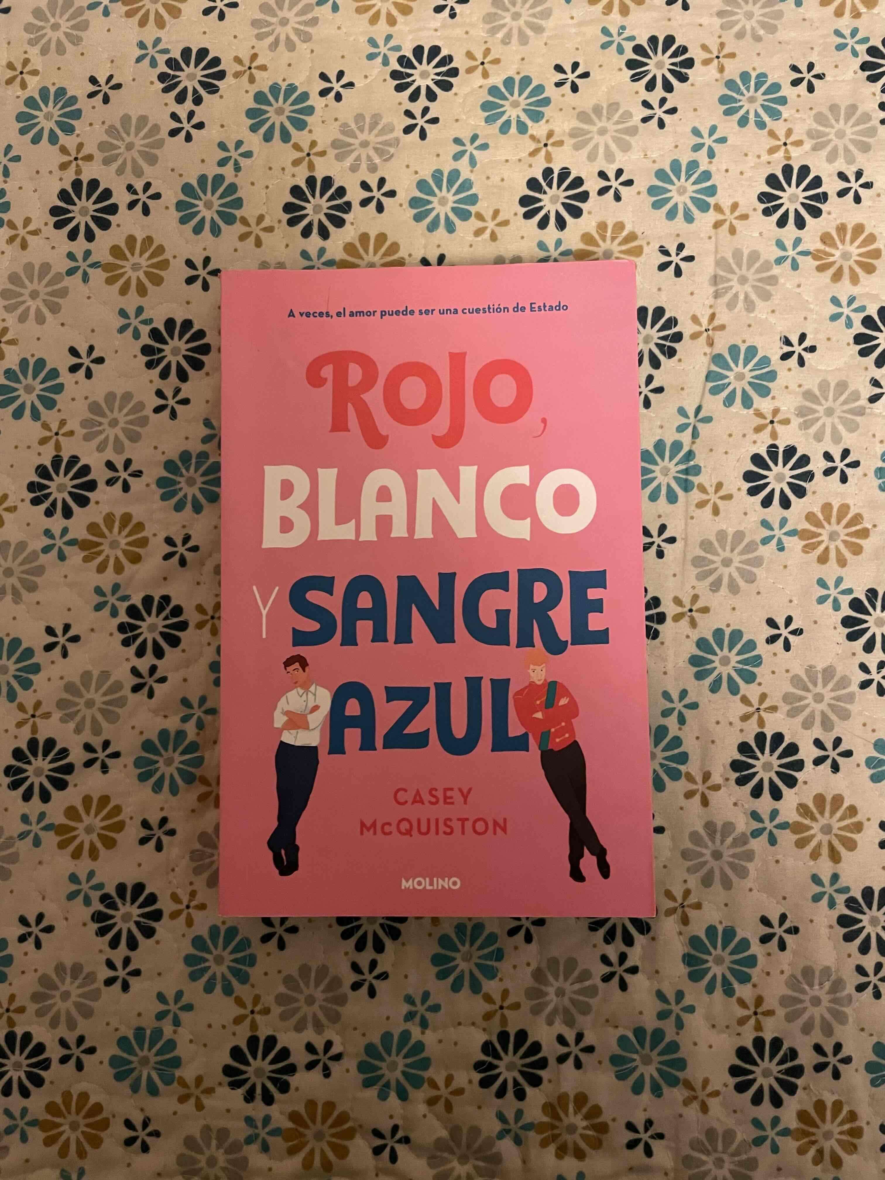 Libro 'Rojo, Blanco y Sangre Azul' - miniatura 1