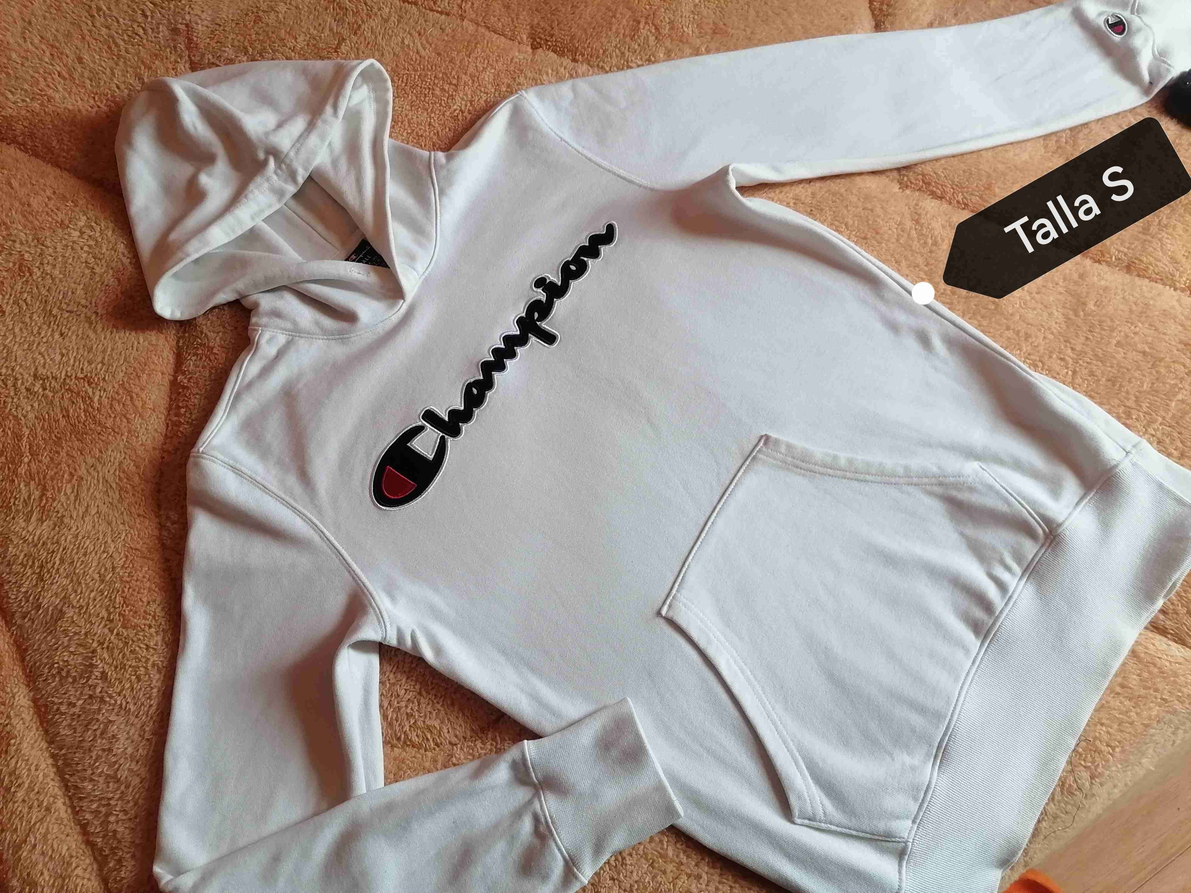 Polerón blanco Champion