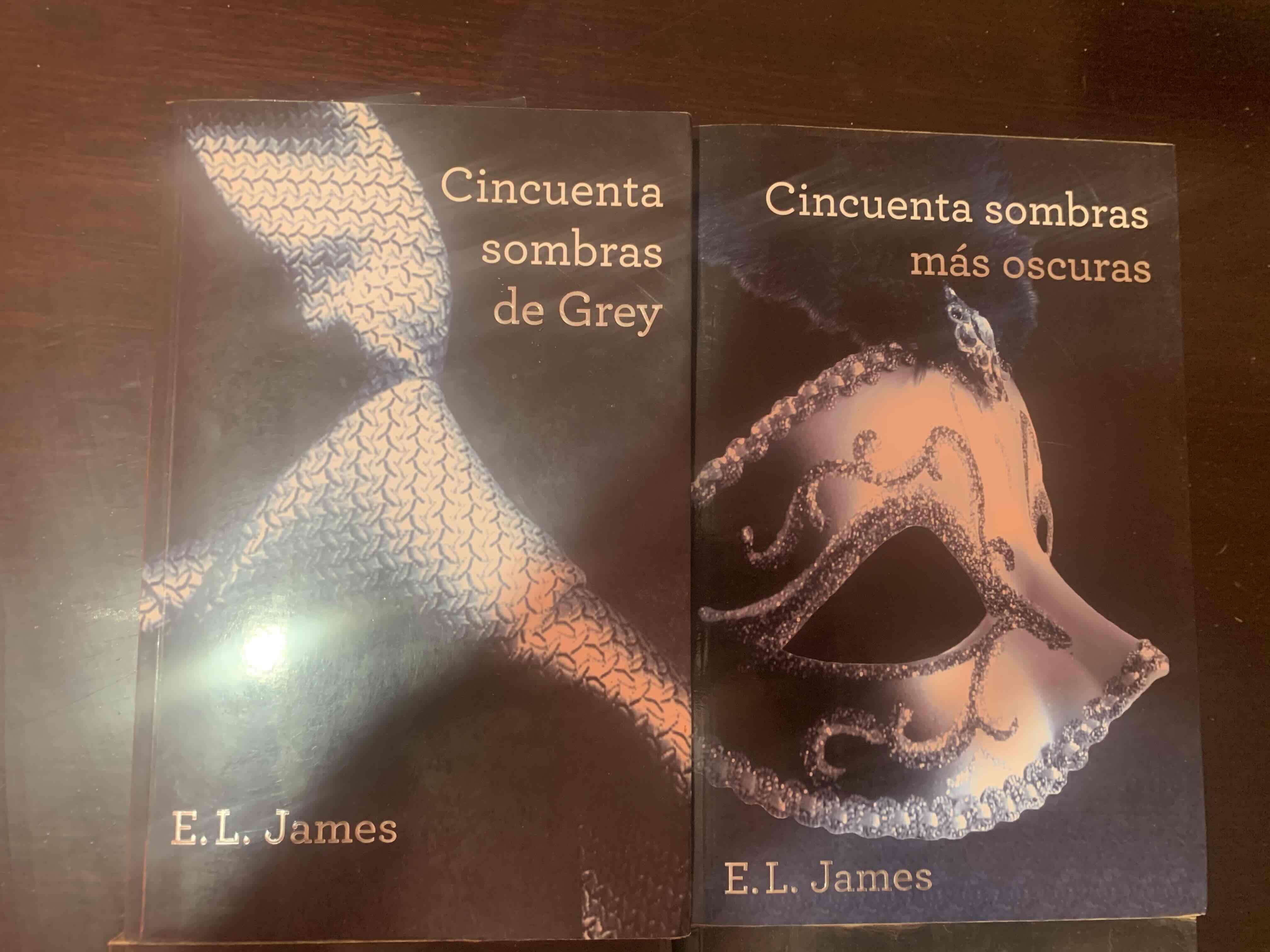 Colección Cincuenta Sombras de E.L. James - miniatura 2